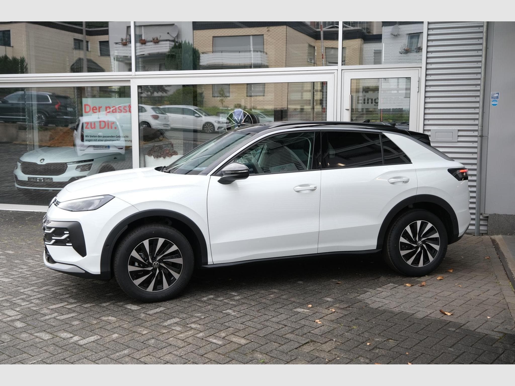 VW T-Roc 1.5 eTSI Life (2026) - Foto 2