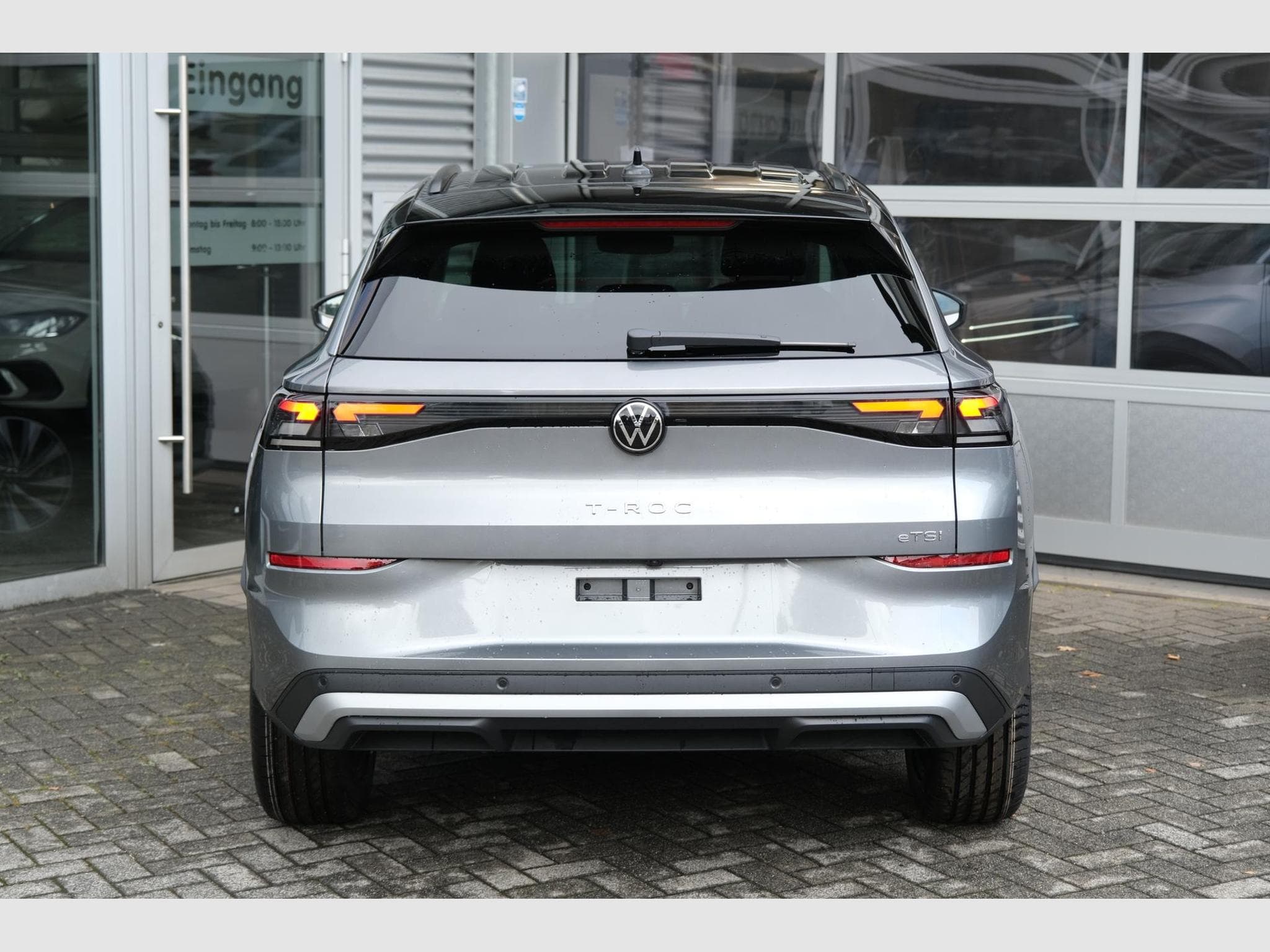 VW T-Roc 1.5 eTSI Life (2026) - Foto 6