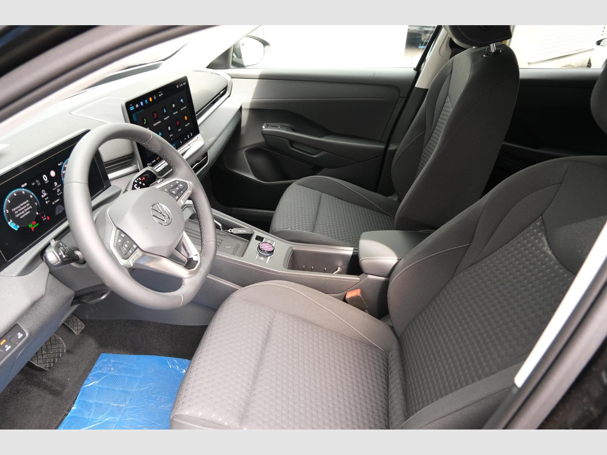 VW T-Roc 1.5 eTSI Life (2026) - Foto 13