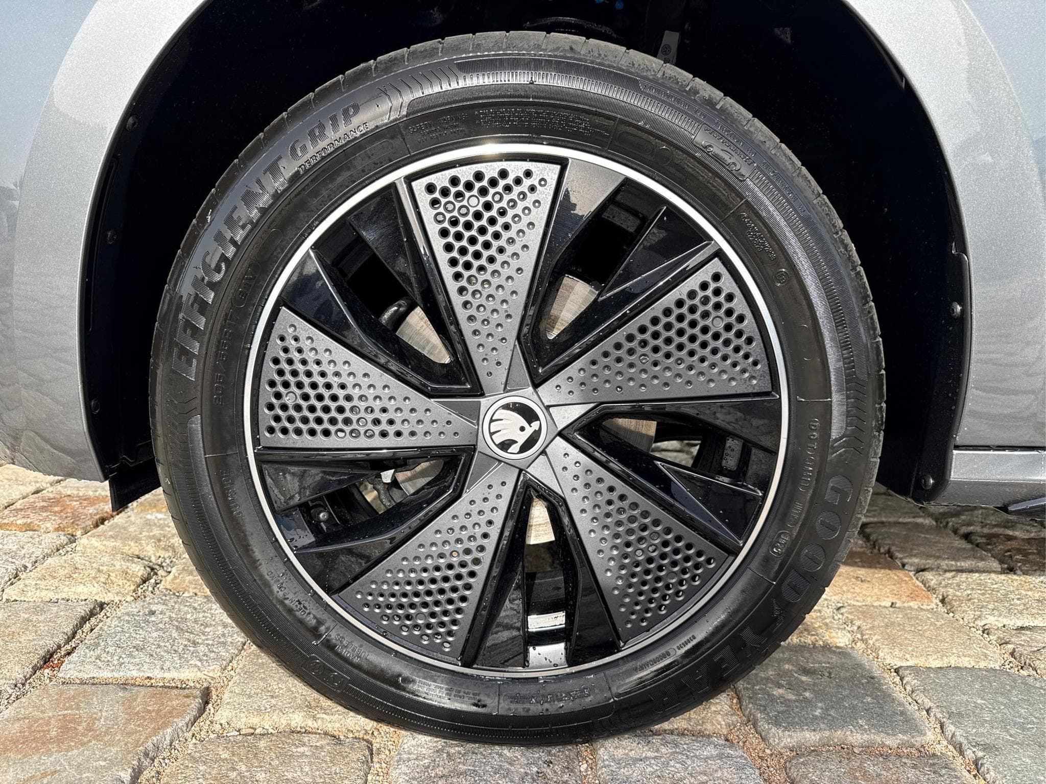 Skoda Kamiq Monte Carlo 1.5 (2026) - Foto 13