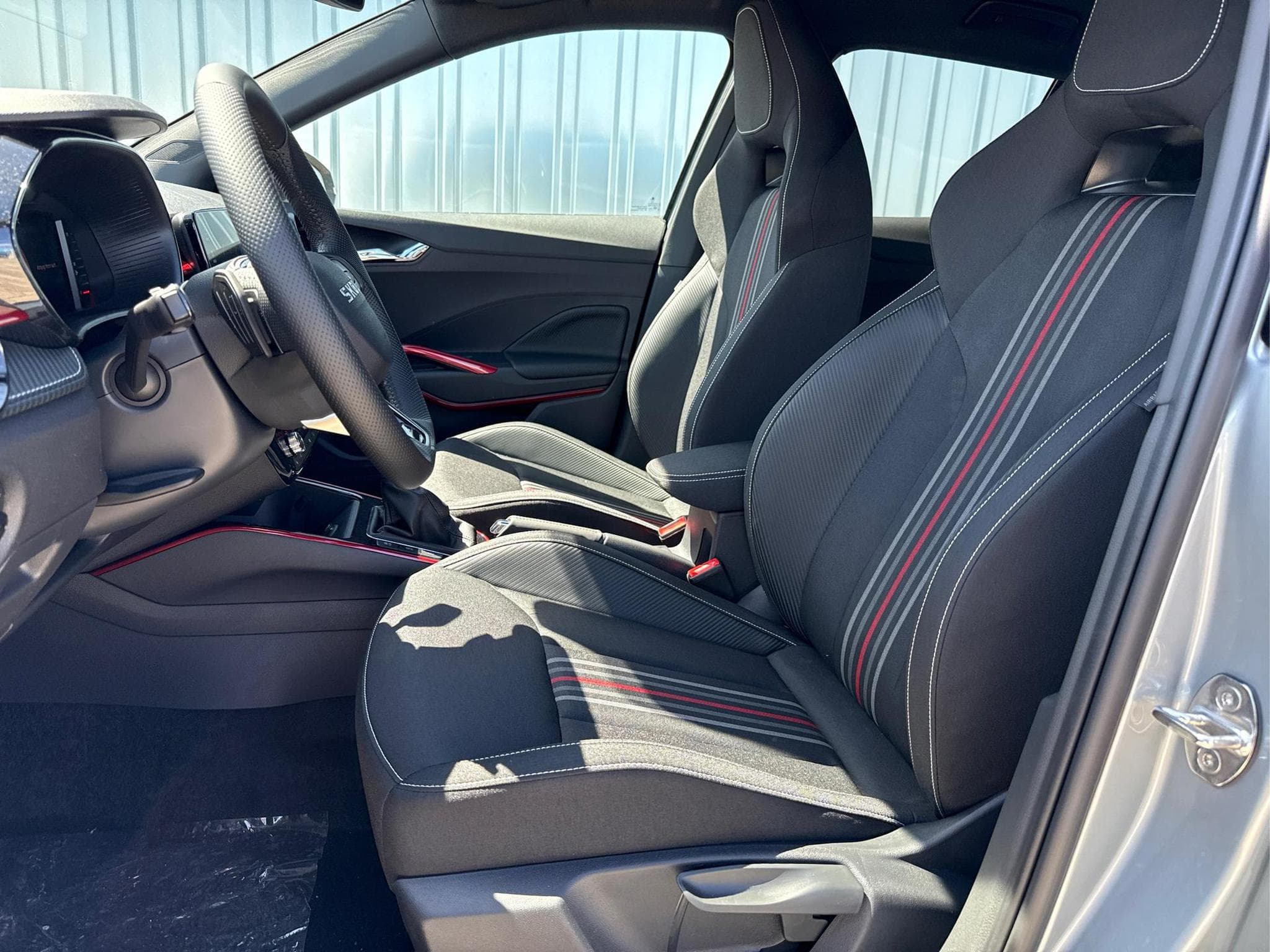 Skoda Fabia Monte Carlo 1.0 (2026) - Foto 8