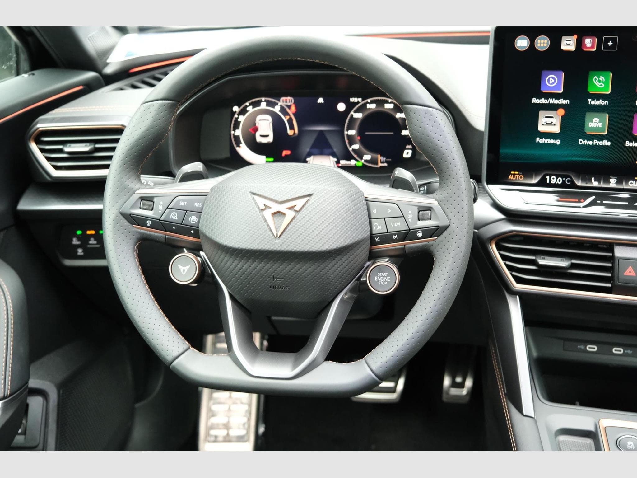 Cupra Formentor 1.5 eTSI DSG (2026) - Foto 12
