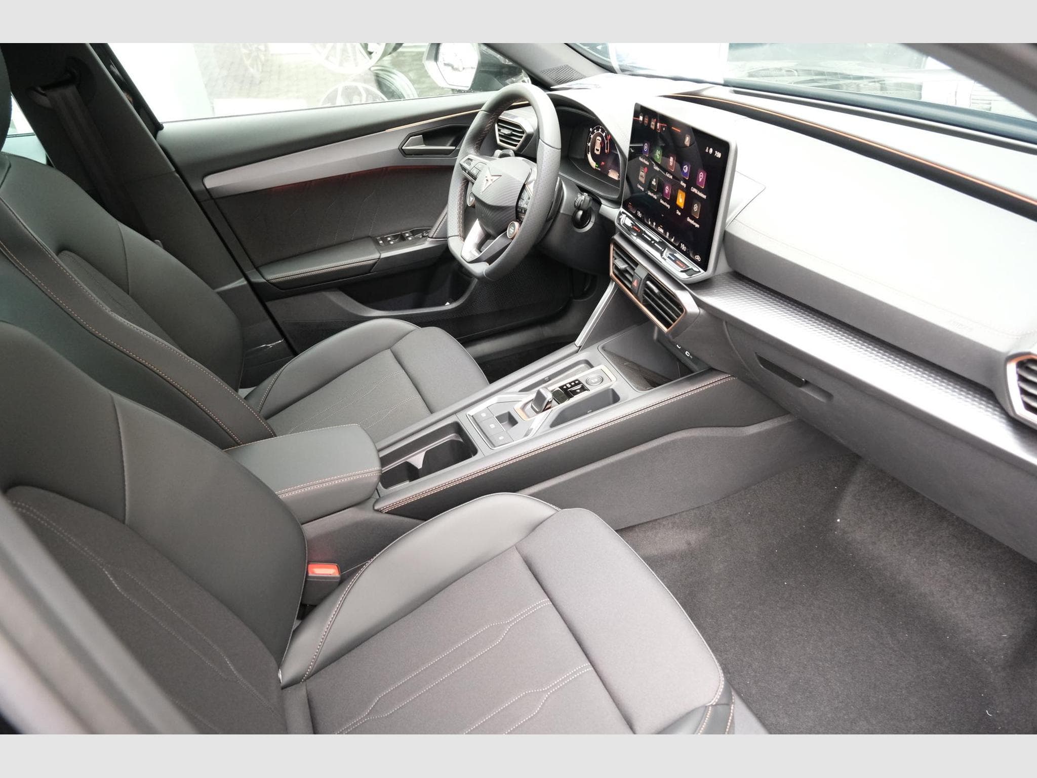 Cupra Formentor 1.5 eTSI DSG (2026) - Foto 23