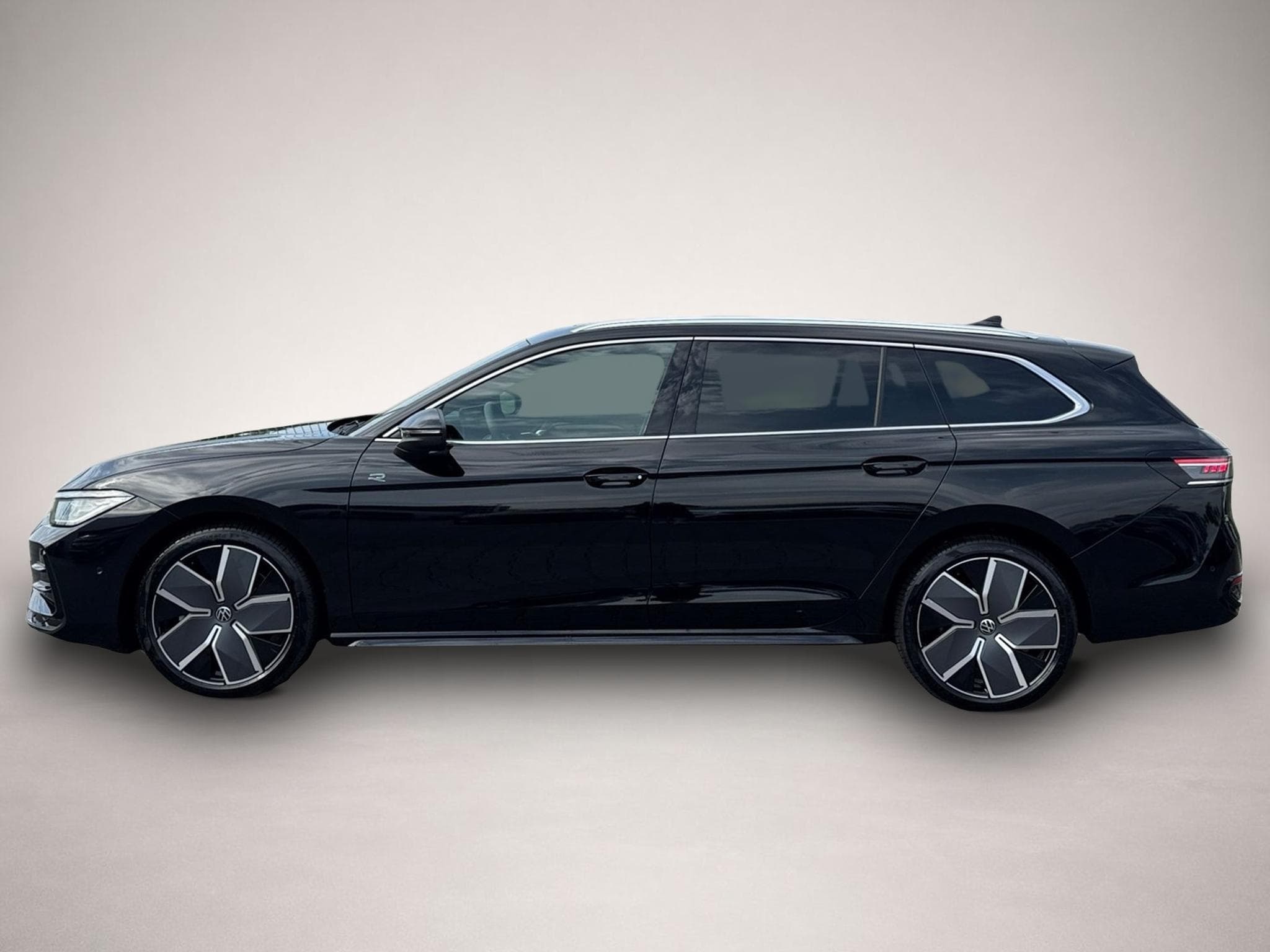 VW Passat (2026) - Photo 3