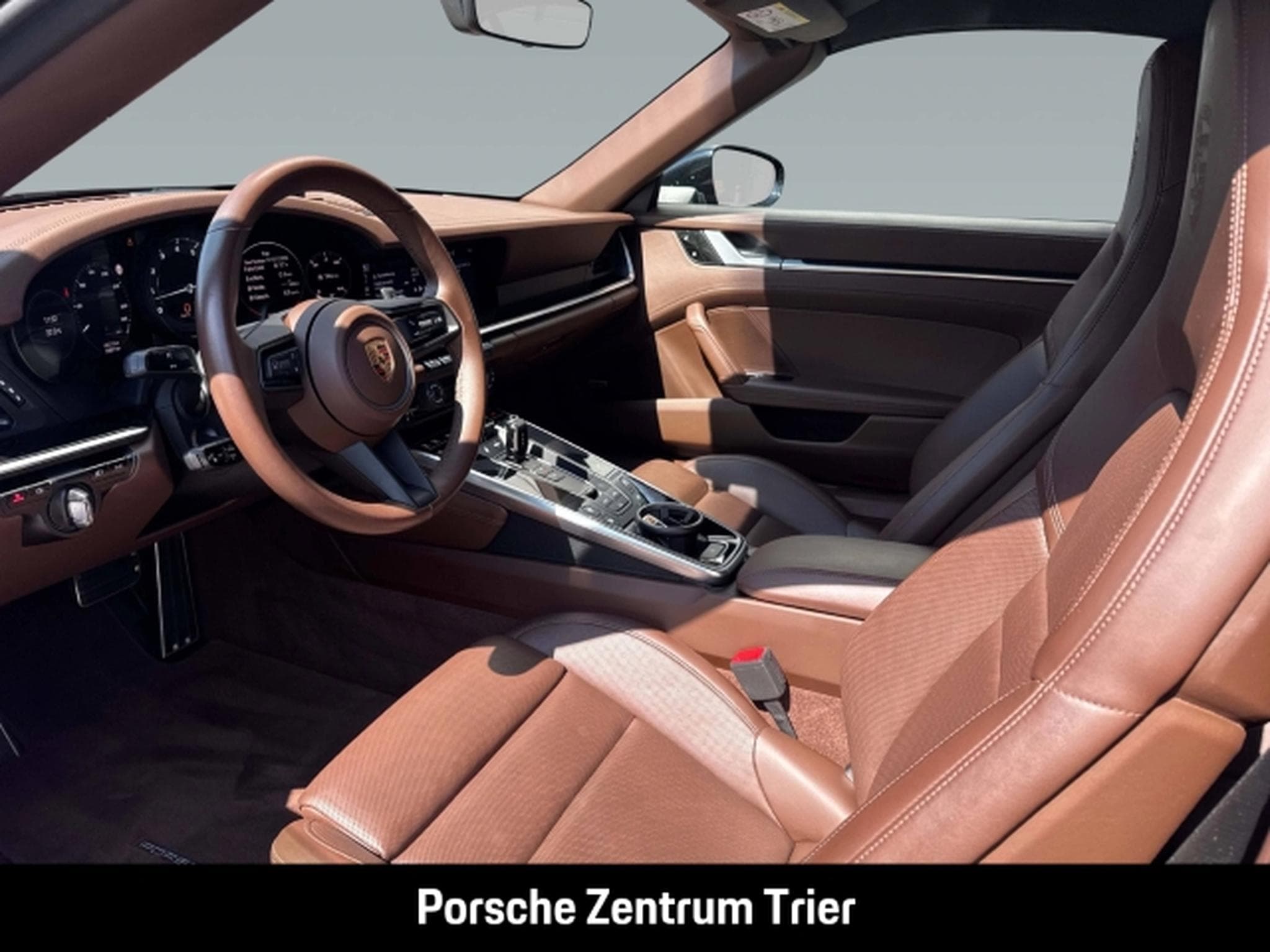 Porsche 992 (911) Carrera 4S Cabriolet (2020) - Photo 4