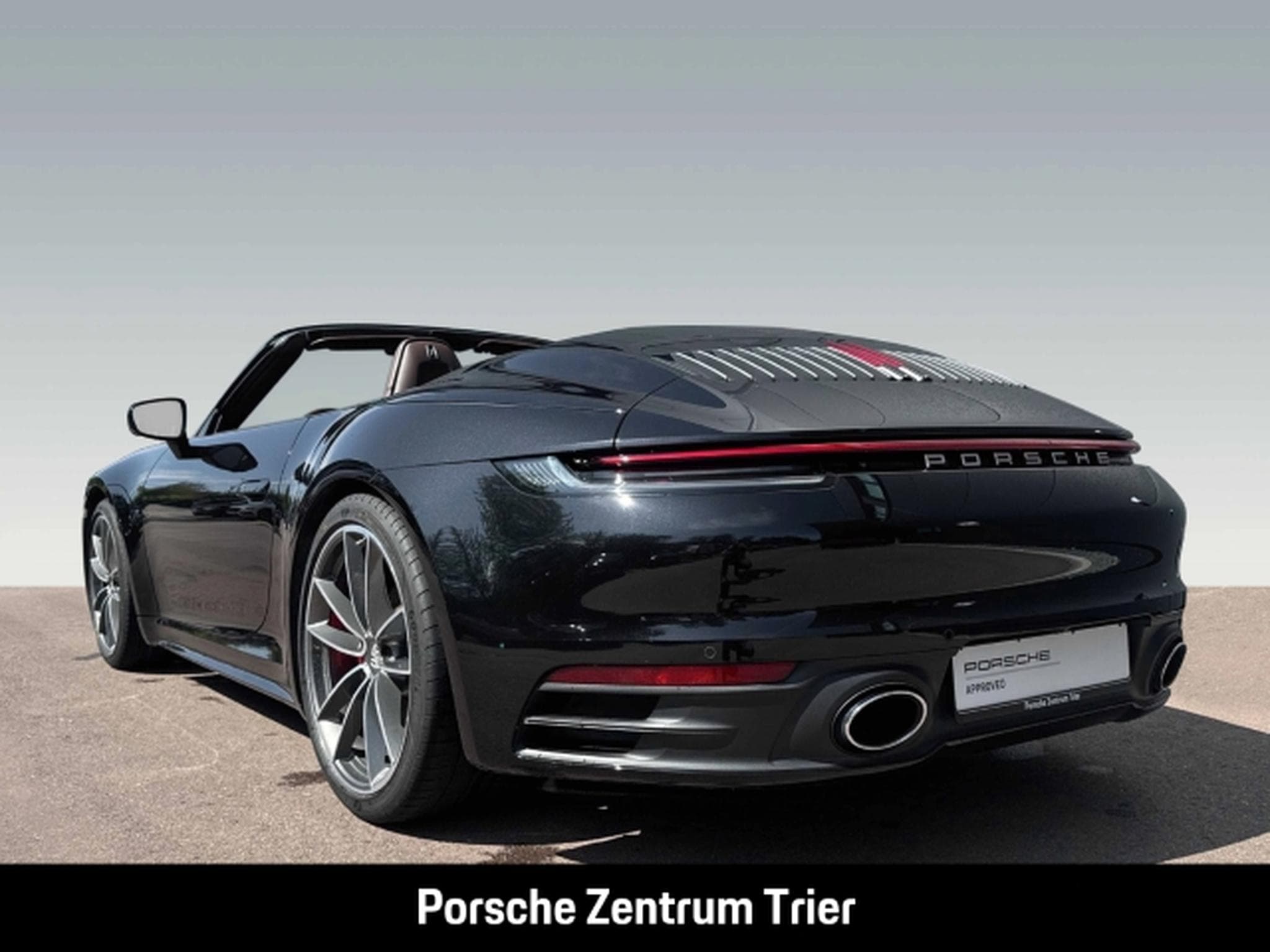 Porsche 992 (911) Carrera 4S Cabriolet (2020) - Photo 3