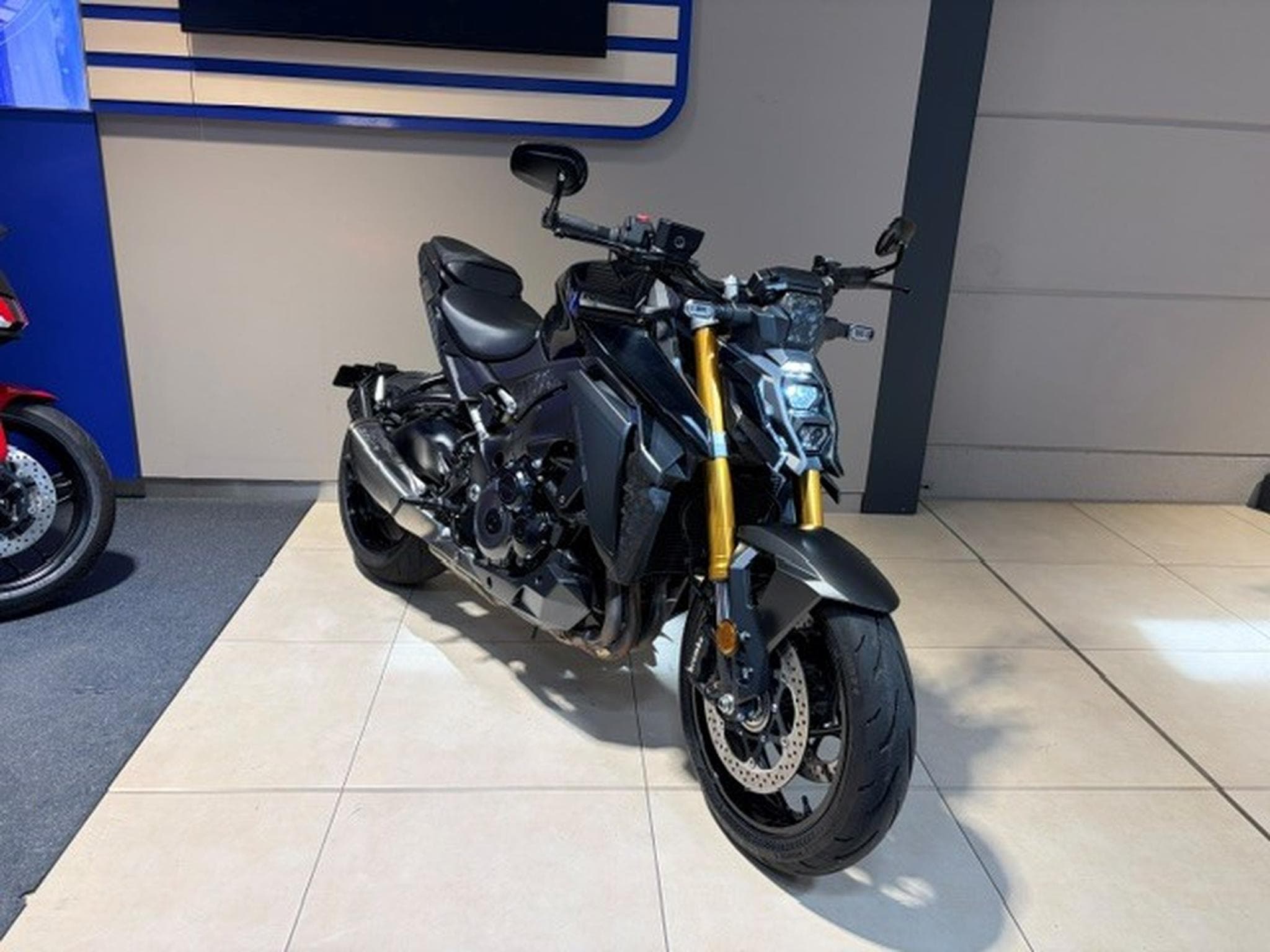 Suzuki GSX-S (2023) - Foto 1
