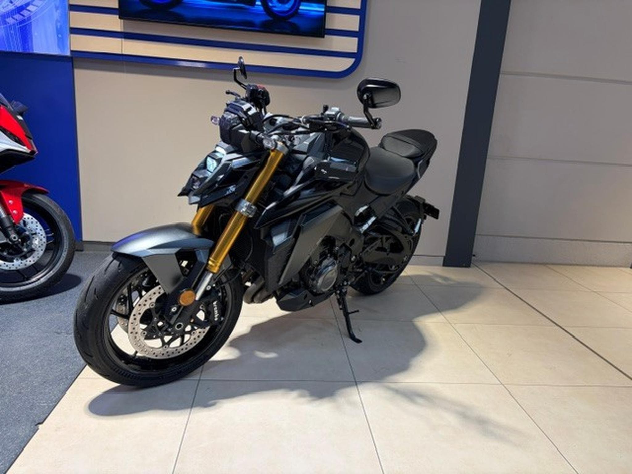 Suzuki GSX-S (2023) - Foto 5