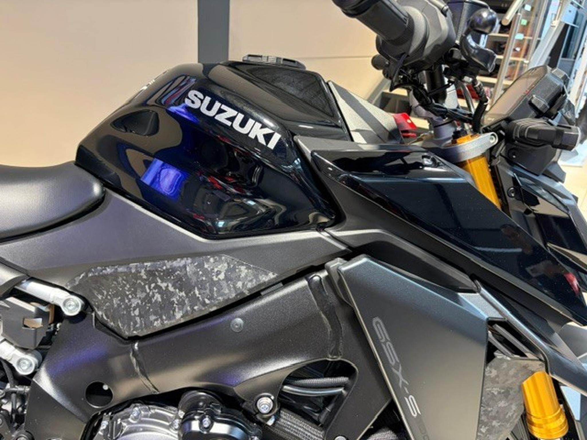 Suzuki GSX-S (2023) - Foto 8