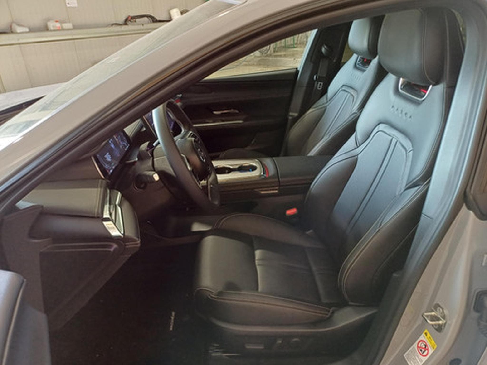 Mazda 6 6e BEV 68.8 kWh 190kW Takumi (2026) - Photo 8