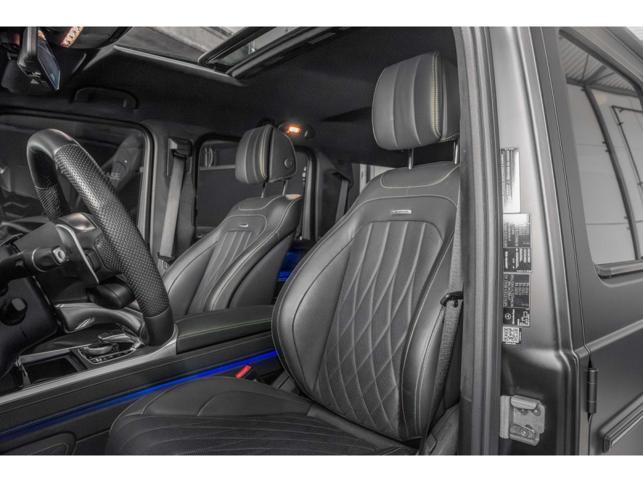 Mercedes G 63 AMG MERCEDES-AMG G 63 4x4² ° FULL OPTIONS° MANUFAKTUR °BURMESTER (2023) - Photo 4