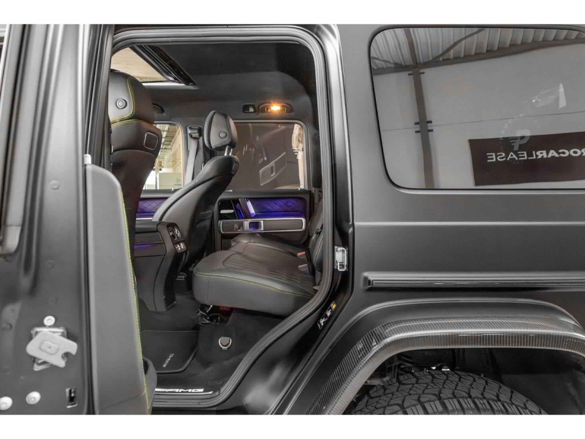 Mercedes G 63 AMG MERCEDES-AMG G 63 4x4² ° FULL OPTIONS° MANUFAKTUR °BURMESTER (2023) - Photo 16