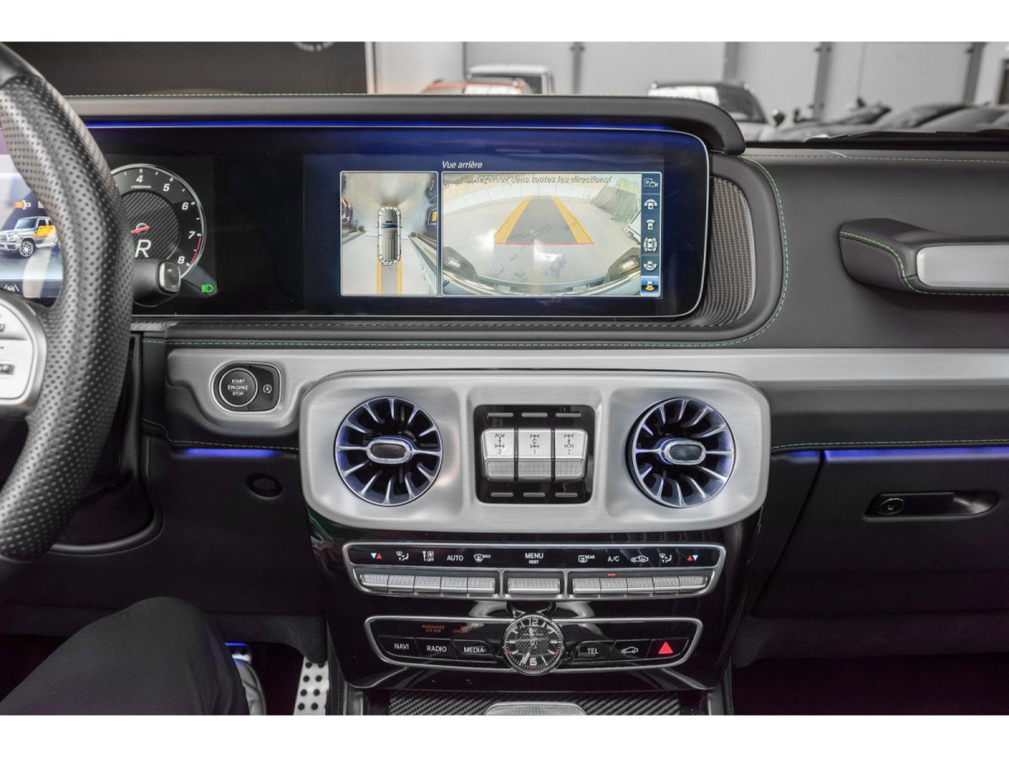 Mercedes G 63 AMG MERCEDES-AMG G 63 4x4² ° FULL OPTIONS° MANUFAKTUR °BURMESTER (2023) - Photo 17