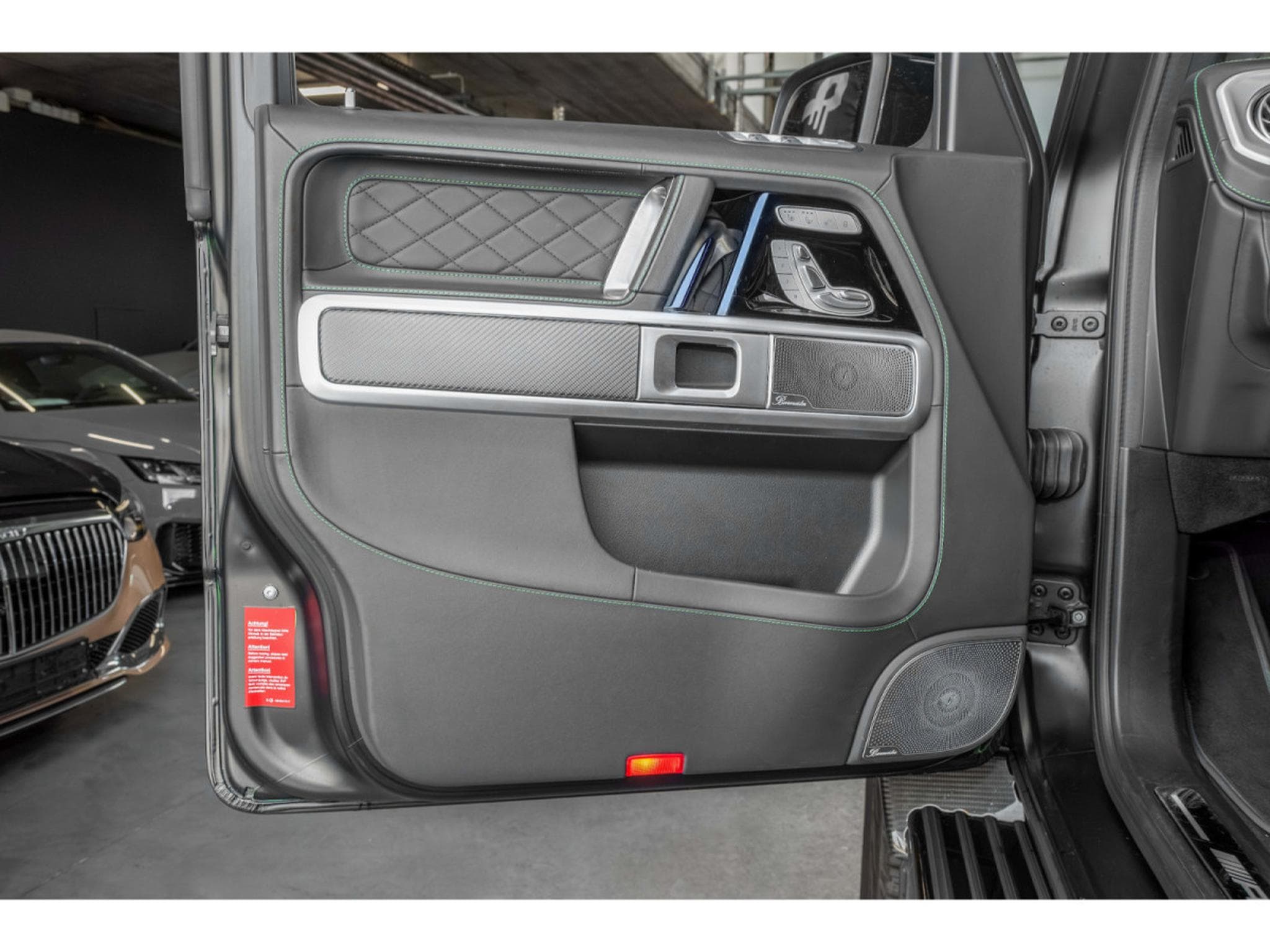 Mercedes G 63 AMG MERCEDES-AMG G 63 4x4² ° FULL OPTIONS° MANUFAKTUR °BURMESTER (2023) - Photo 18