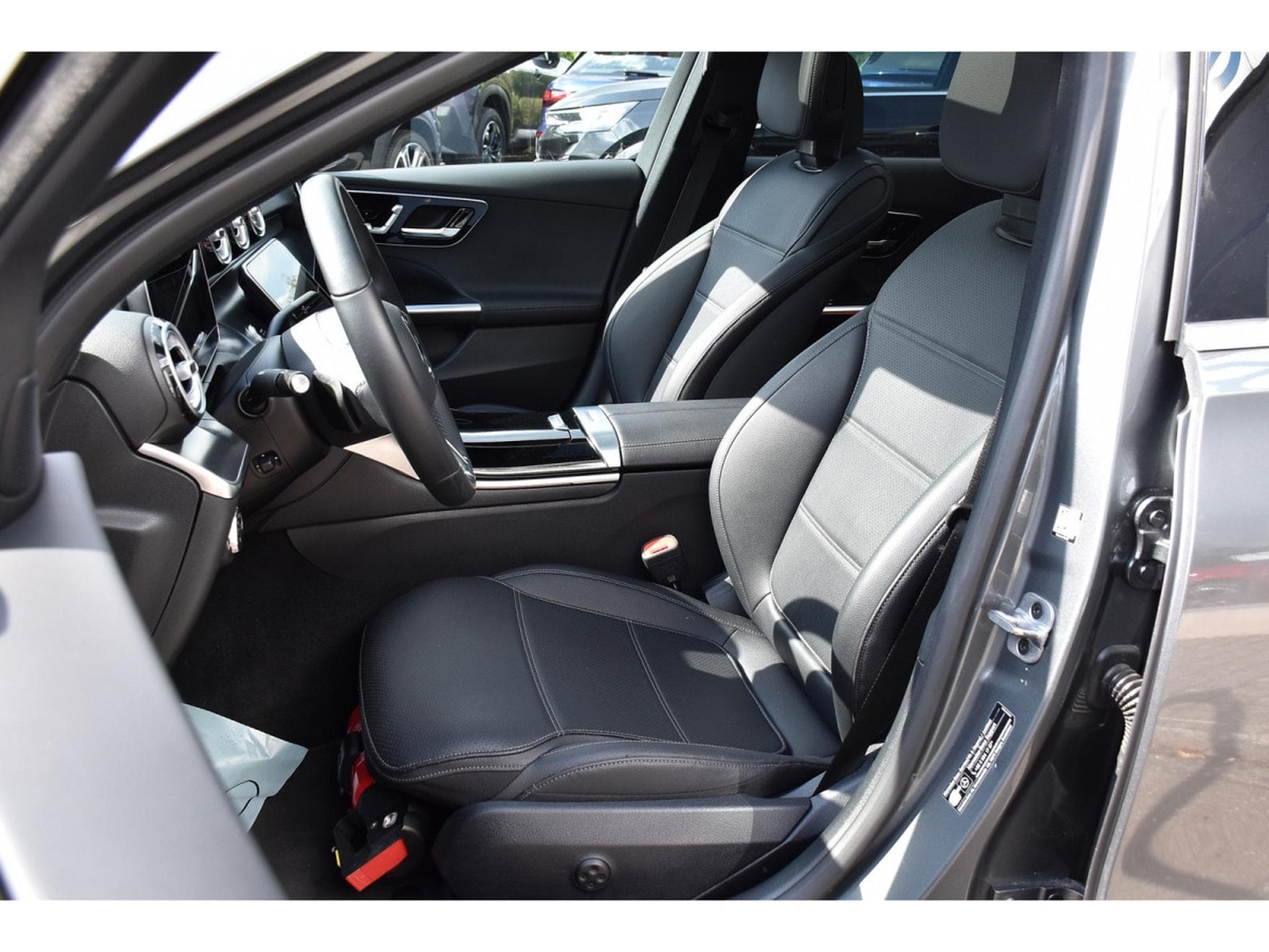 Mercedes C 200 CDI Break Luxury Line 9G-Tronic PANO CUIR MEMO SIDE 1° MAIN (2025) - Foto 6