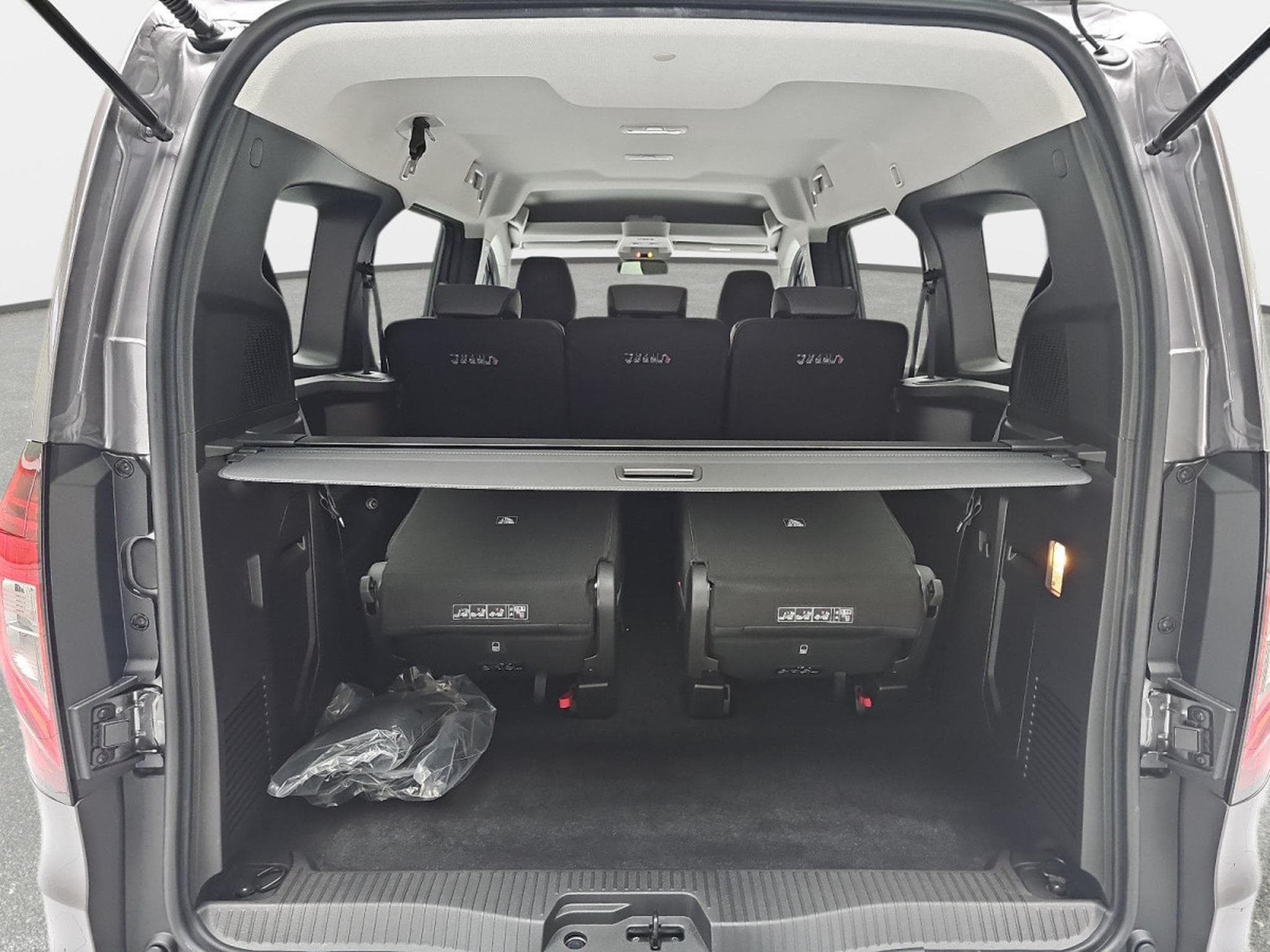 Nissan Townstar 1.2 DIG-T 130 L2 Tekna 7 places (2026) - Photo 13