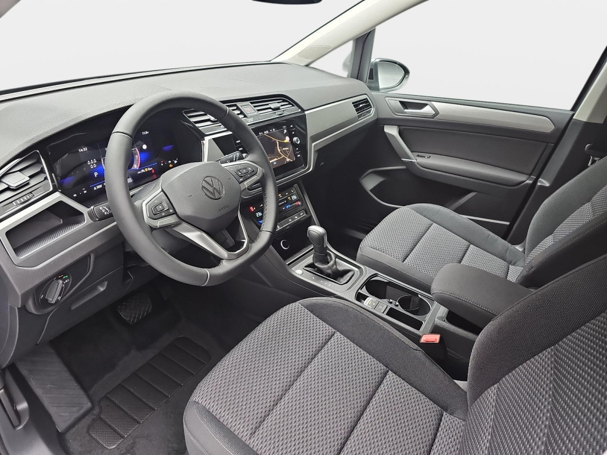 VW Touran 1.5 TSI 150 DSG Confortline 7 places (2026) - Photo 8