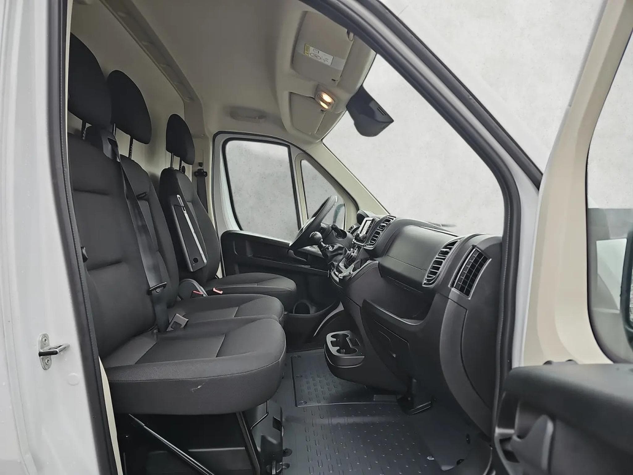 Fiat Ducato 2.2 Mjet 180 L4H3 (2026) - Photo 7