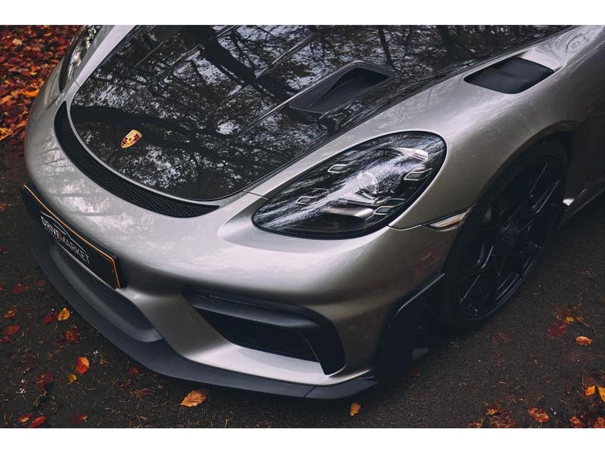 Porsche Cayman GT4 RS Weissach (2023) - Photo 34