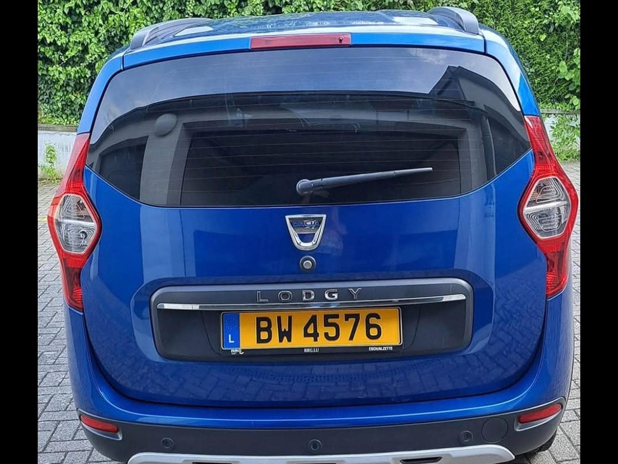Dacia Lodgy Stepway 1.5 dCi / Blue 116 PS 7-Sitzer (2021) - Photo 5