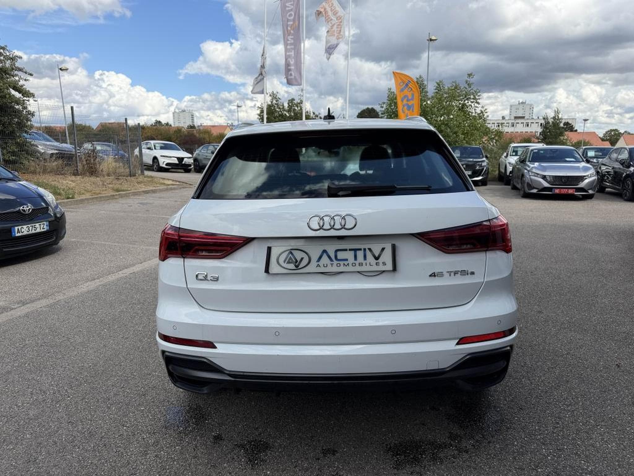 Audi Q3 45 TFSI E 245 S LINE S TRONIC 6 (2022) - Foto 3