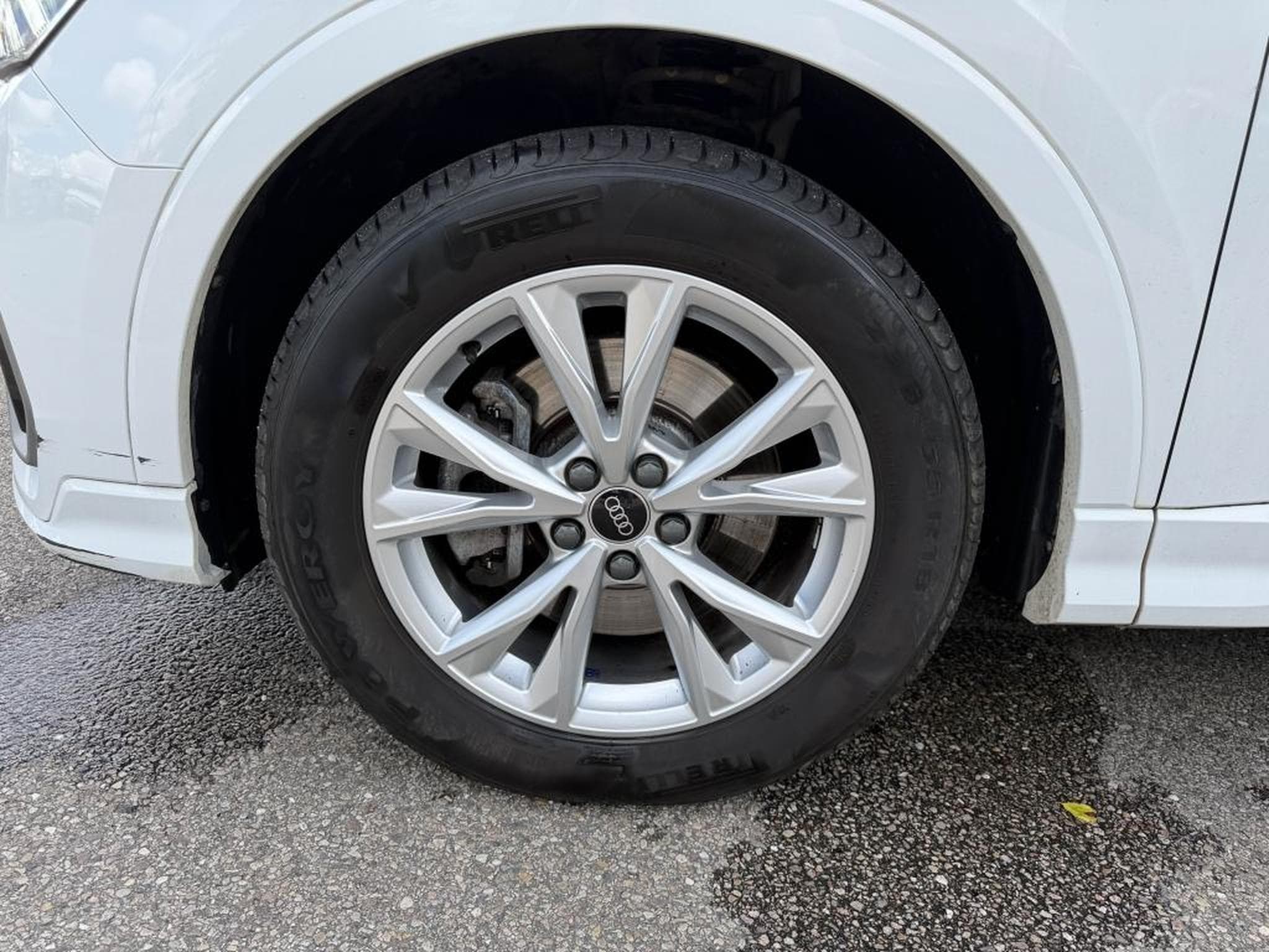 Audi Q3 45 TFSI E 245 S LINE S TRONIC 6 (2022) - Foto 6