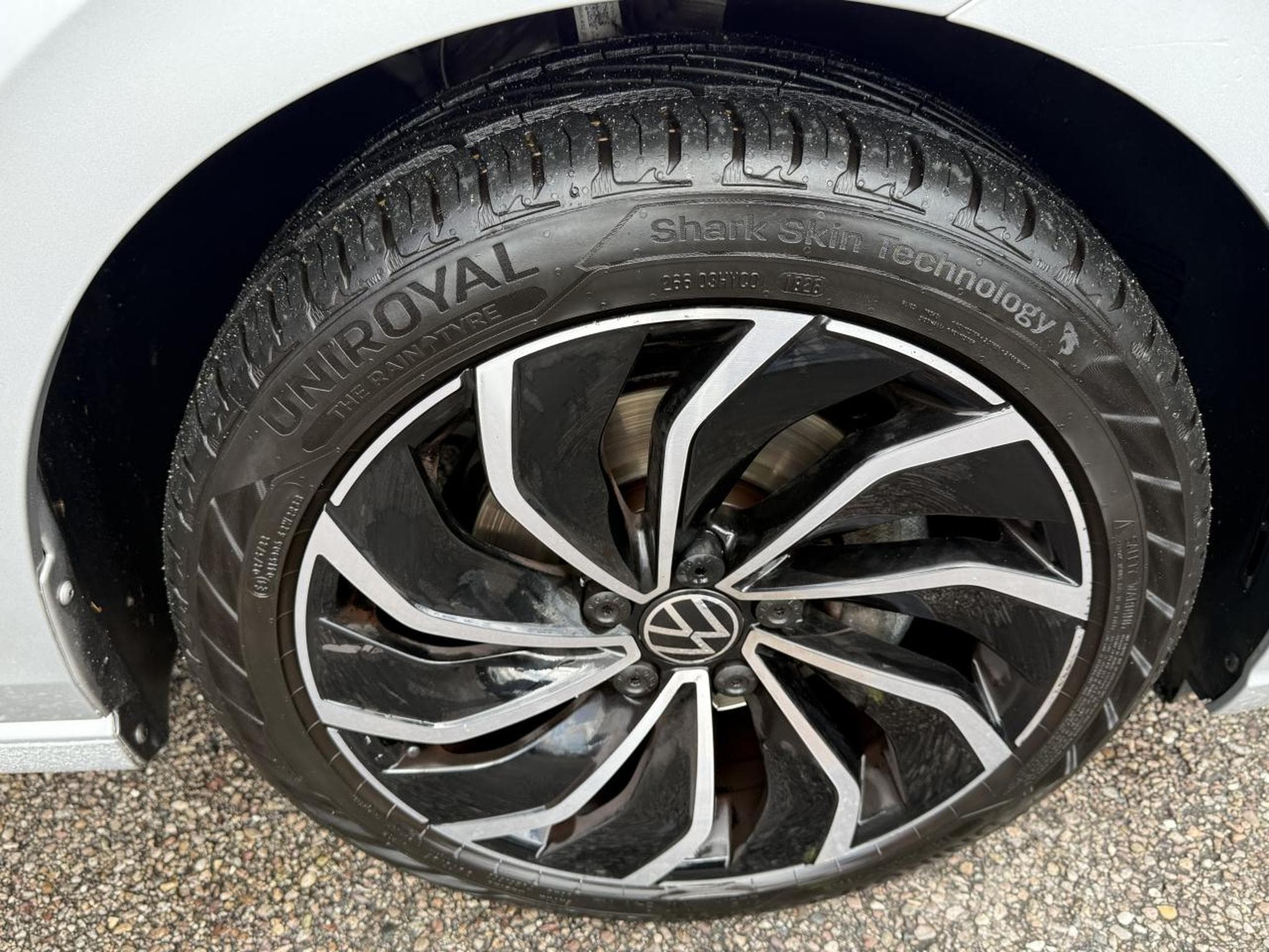 VW GOLF VIII 2.0 TDI SCR 150 ACTIVE DSG7 (2021) - Foto 5