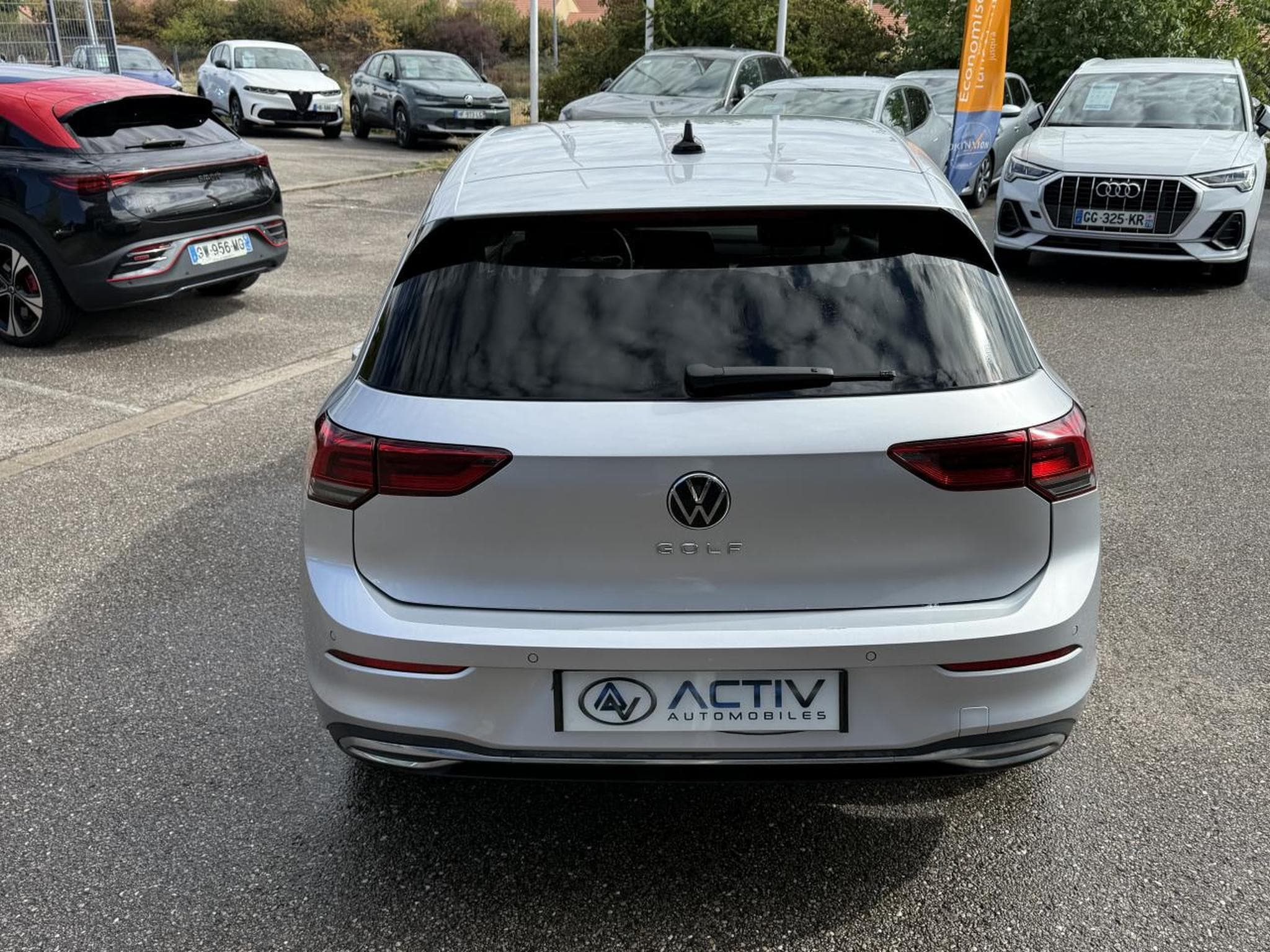 VW GOLF VIII 2.0 TDI SCR 150 ACTIVE DSG7 (2021) - Foto 8