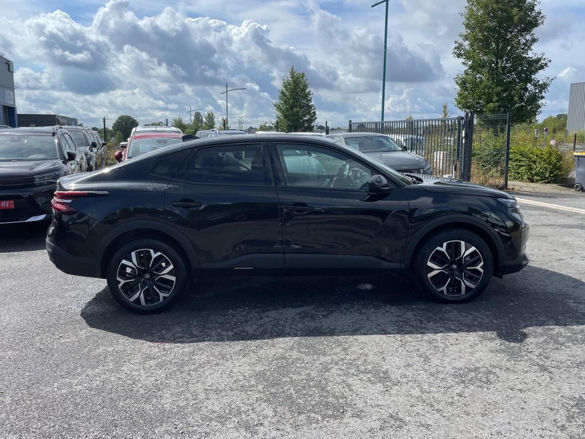 Citroen C4 X 1.2 HYBRIDE 145 MAX E-DCS6 (2025) - Foto 4