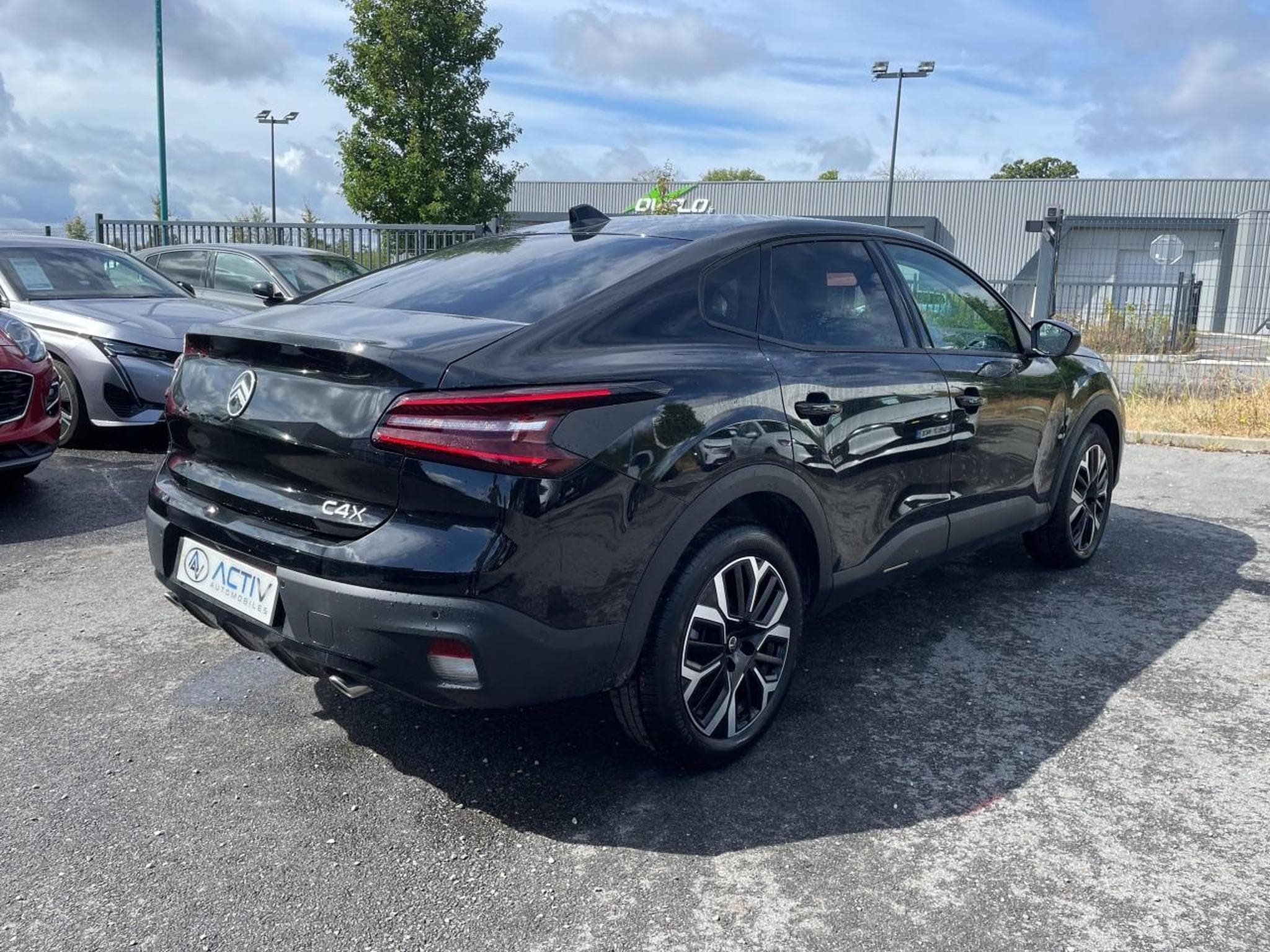 Citroen C4 X 1.2 HYBRIDE 145 MAX E-DCS6 (2025) - Foto 5