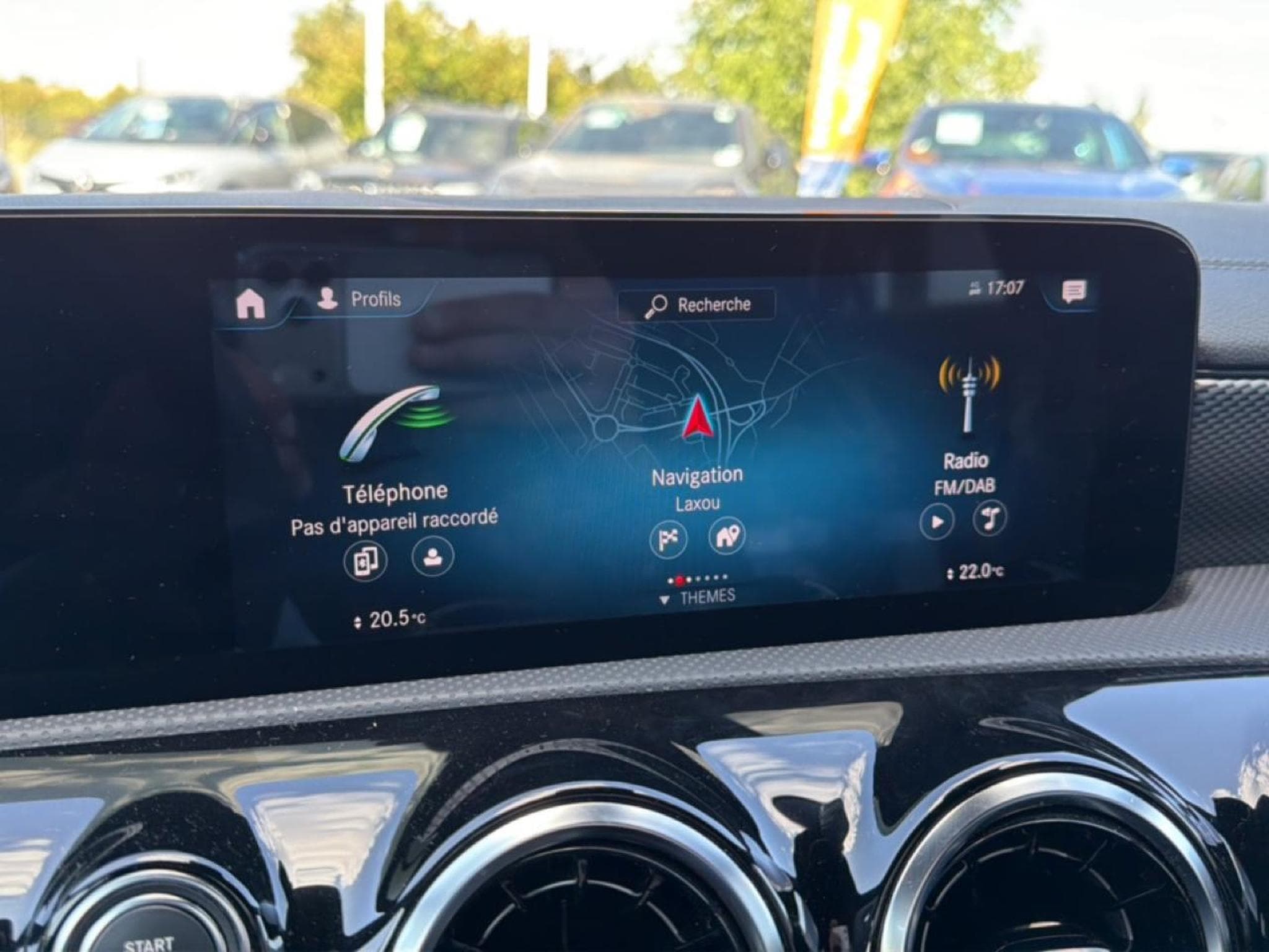Mercedes CLA 180 180 136 BUSINESS LINE 7G-DCT (2023) - Photo 18