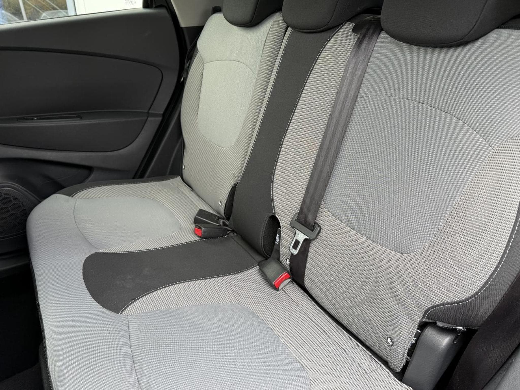 Renault CAPTUR 0.9 TCE 90 ENERGY INTENS 2016 (2016) - Foto 14