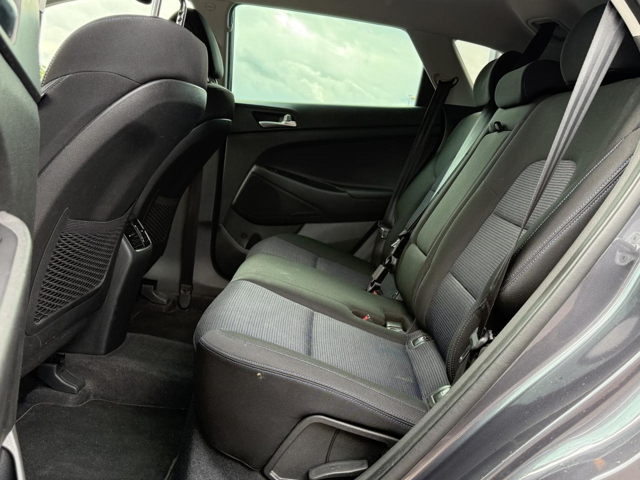 Hyundai TUCSON 1.7 CRDI 115 CREATIVE 2WD (2017) - Foto 11