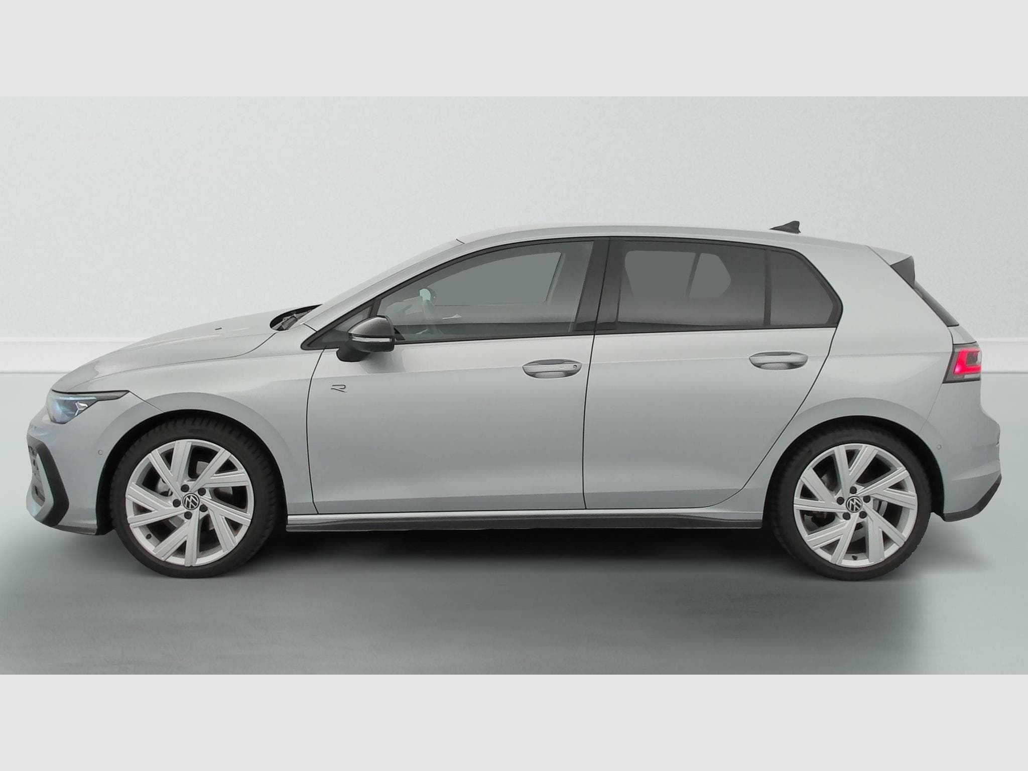 VW Golf VIII 2.0 TDI 150 DSG7 R-LINE (2025) - Foto 4