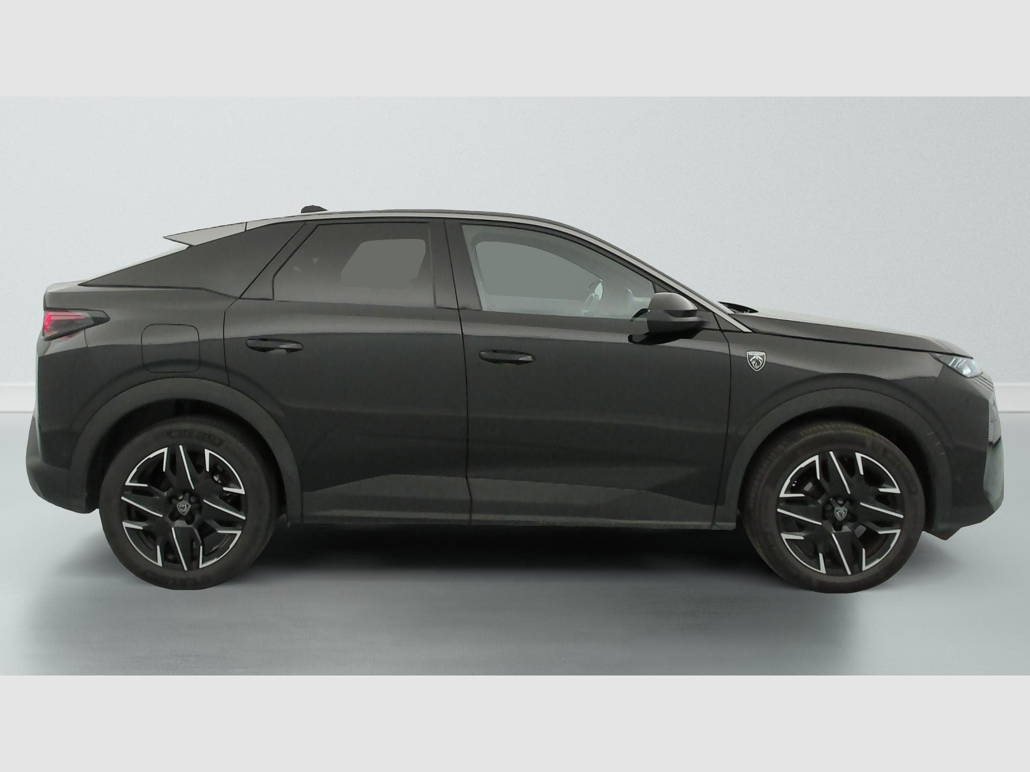 Peugeot 3008 Hybrid 145 e-DCS6 GT (2025) - Foto 8