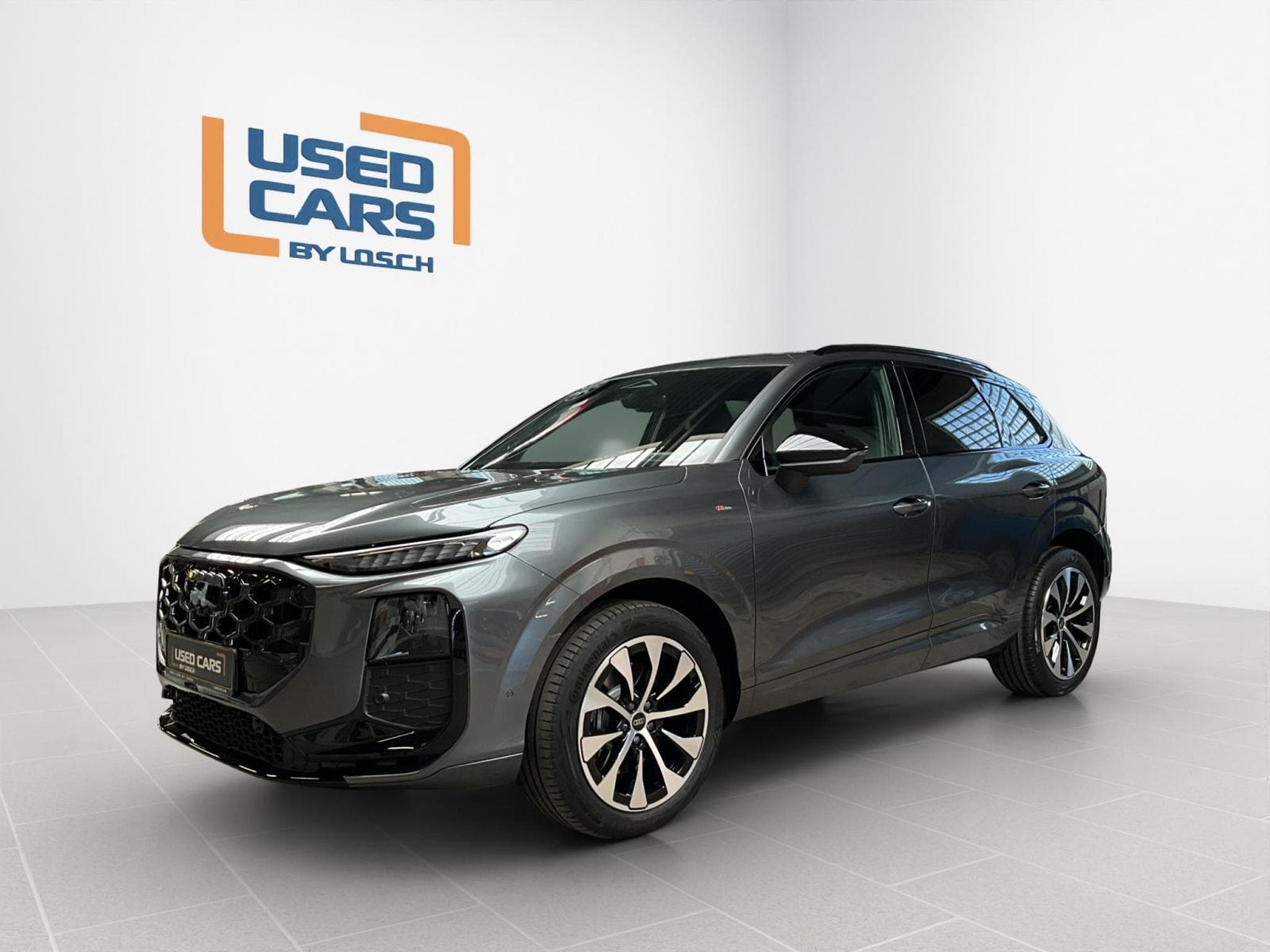 Audi Q3 S-Line+TFSI+Quattro+Pano+P.Business+ (2025) - Photo 4
