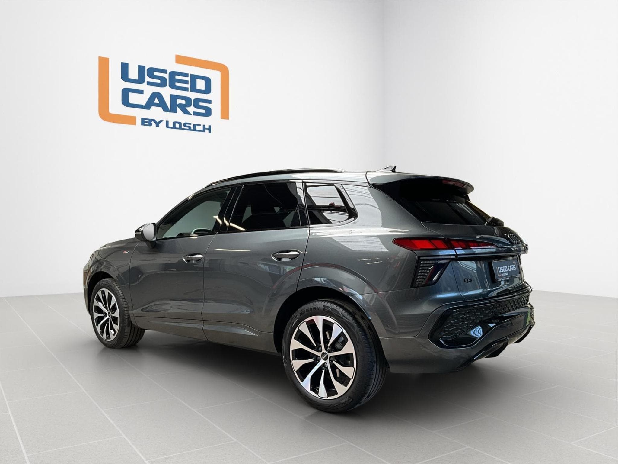 Audi Q3 S-Line+TFSI+Quattro+Pano+P.Business+ (2025) - Photo 5
