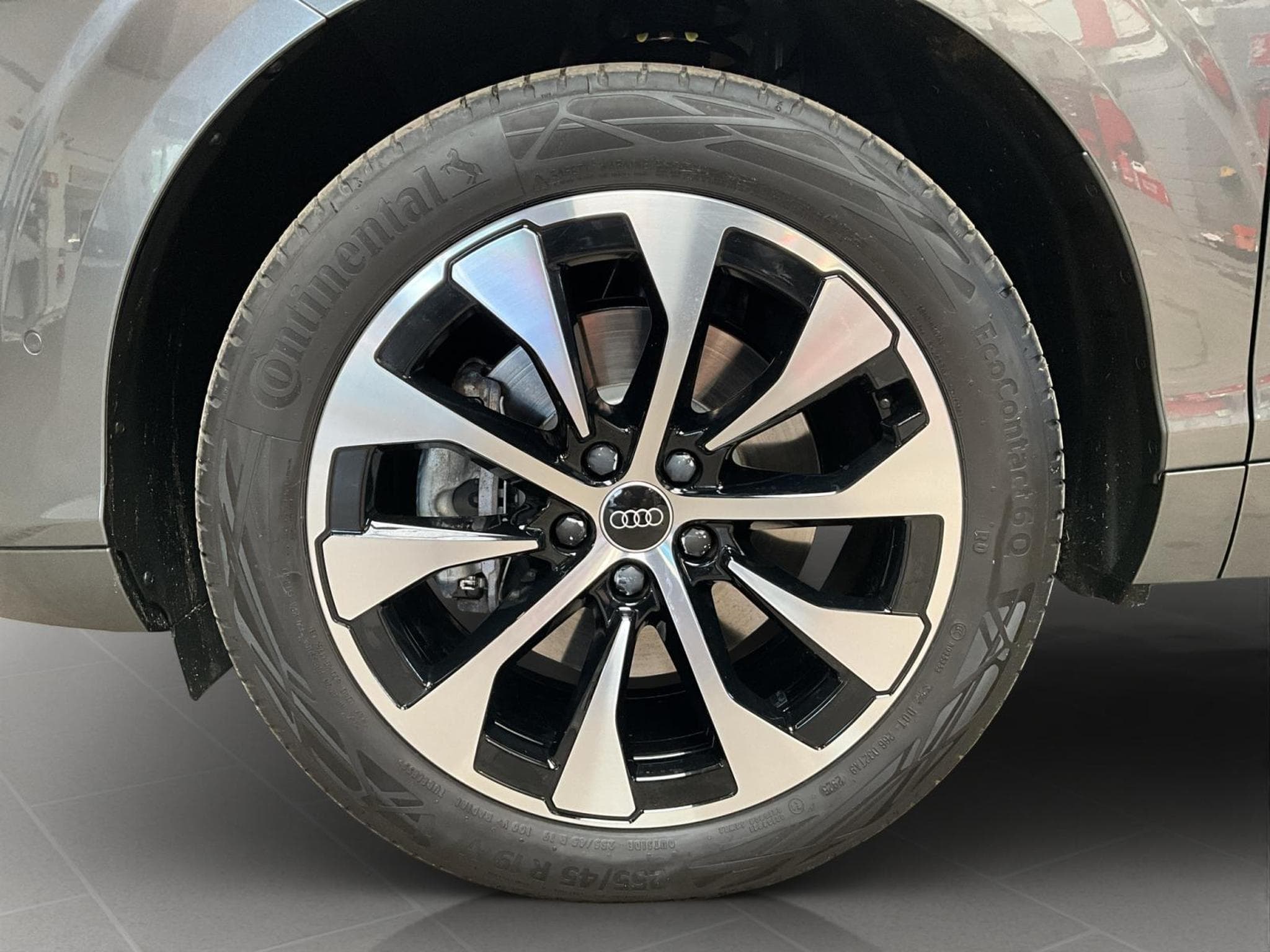 Audi Q3 S-Line+TFSI+Quattro+Pano+P.Business+ (2025) - Photo 8