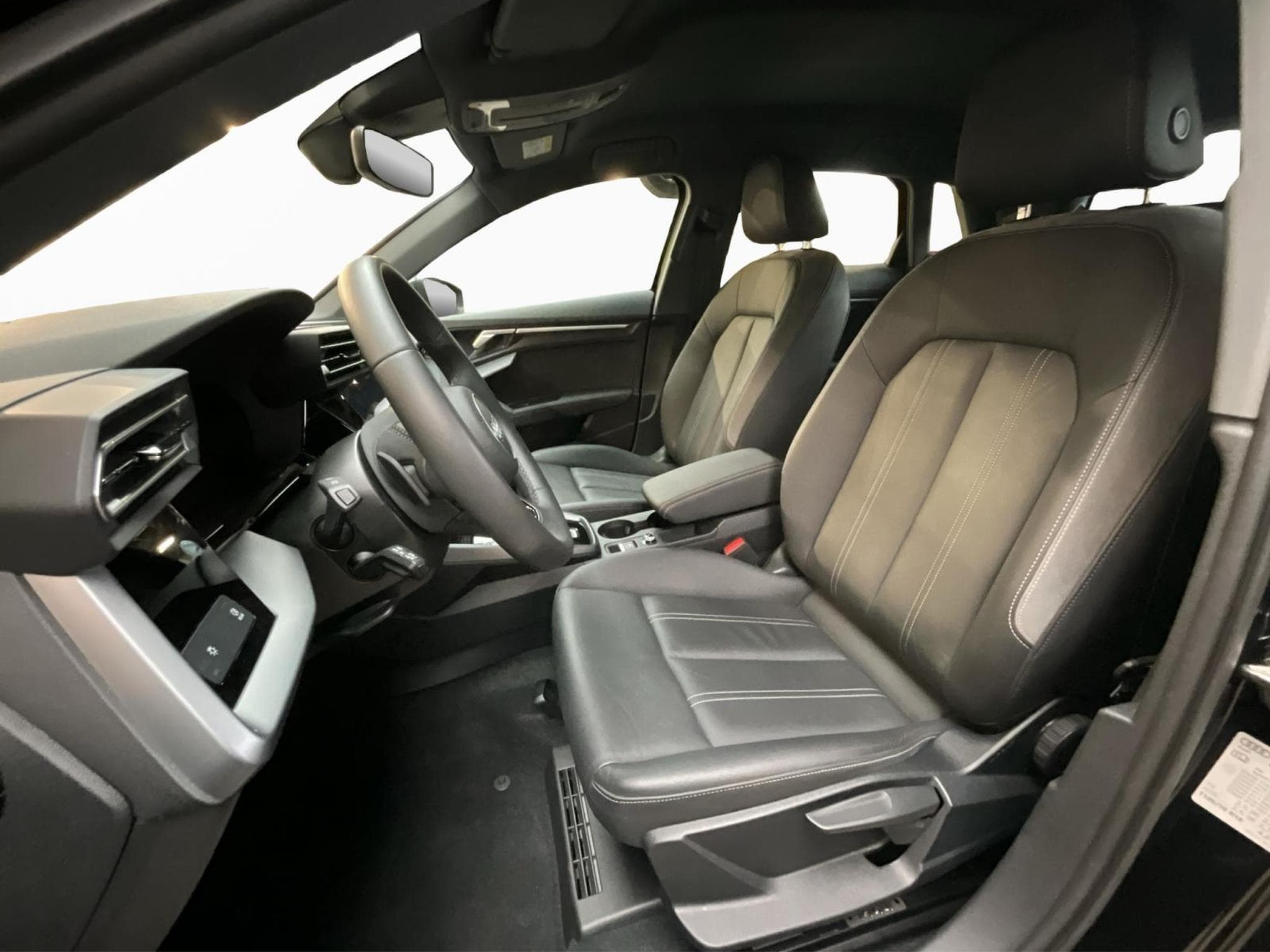 Audi A3 SB+Advanced+30TFSI+S-Tronic+P.Business (2025) - Foto 9