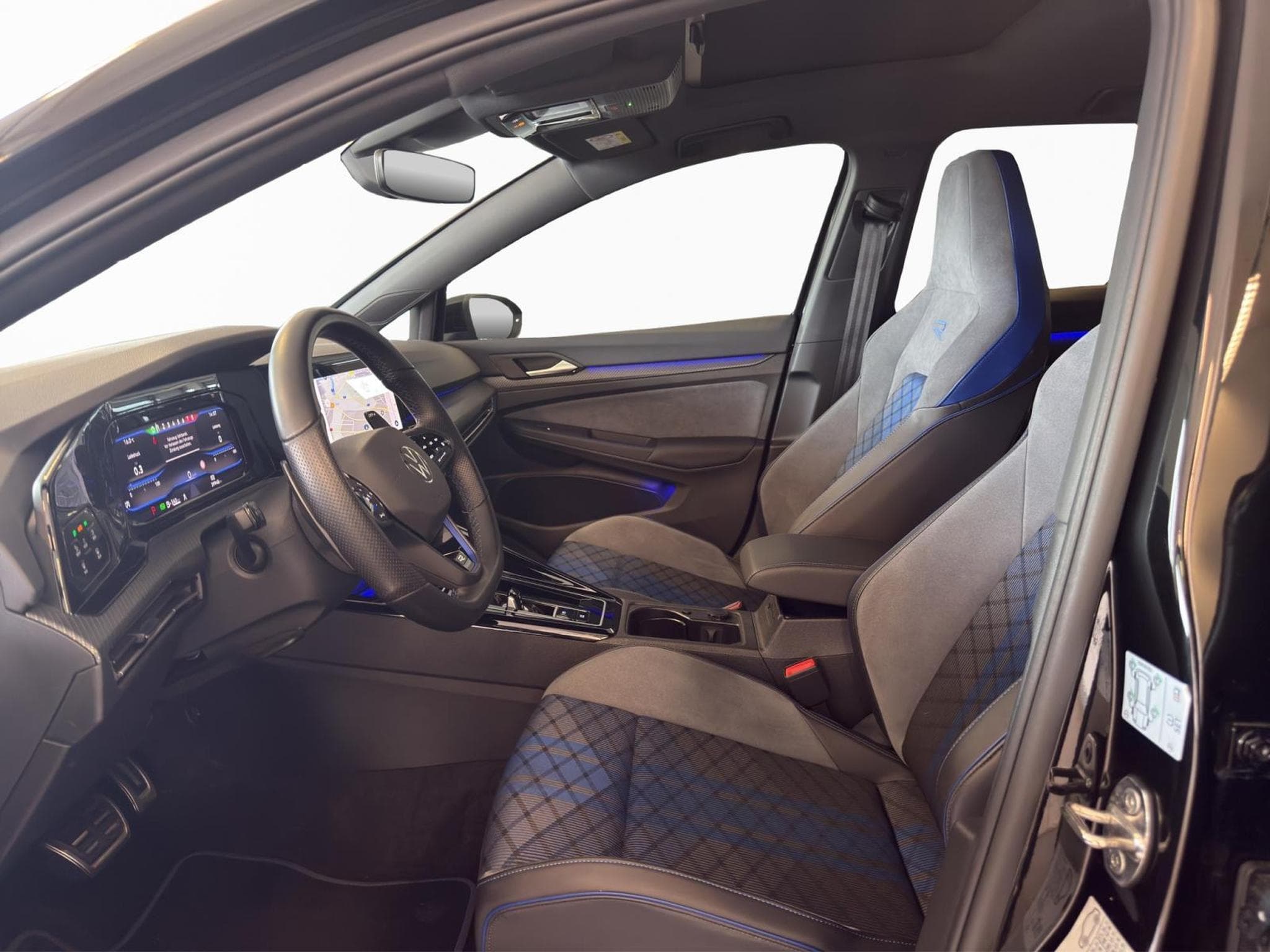 VW Golf PERFORMANCE (2024) - Photo 9