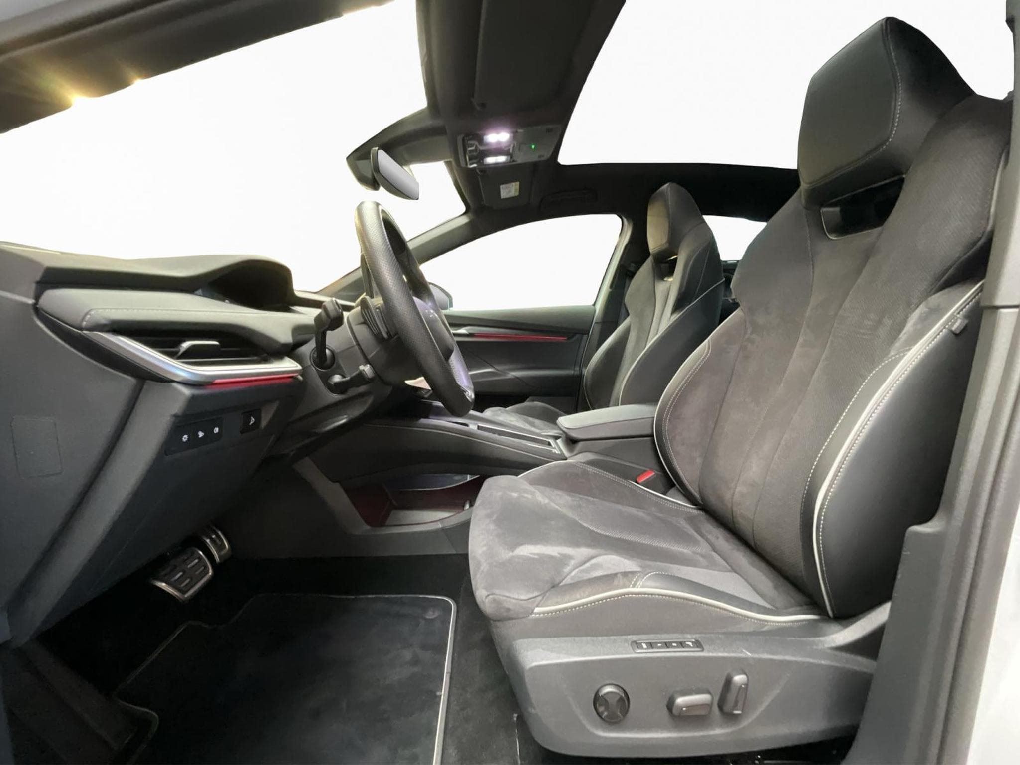 Skoda Enyaq Sportline+DSG+LED+NAVI+P.Transport (2025) - Photo 10