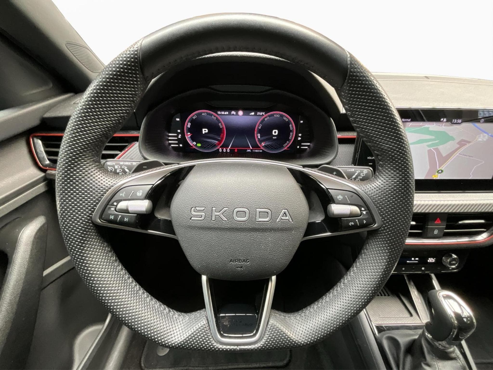 Skoda Kamiq Monte-Carlo+DSG+LED+NAVI+DAB+Pano (2025) - Photo 10