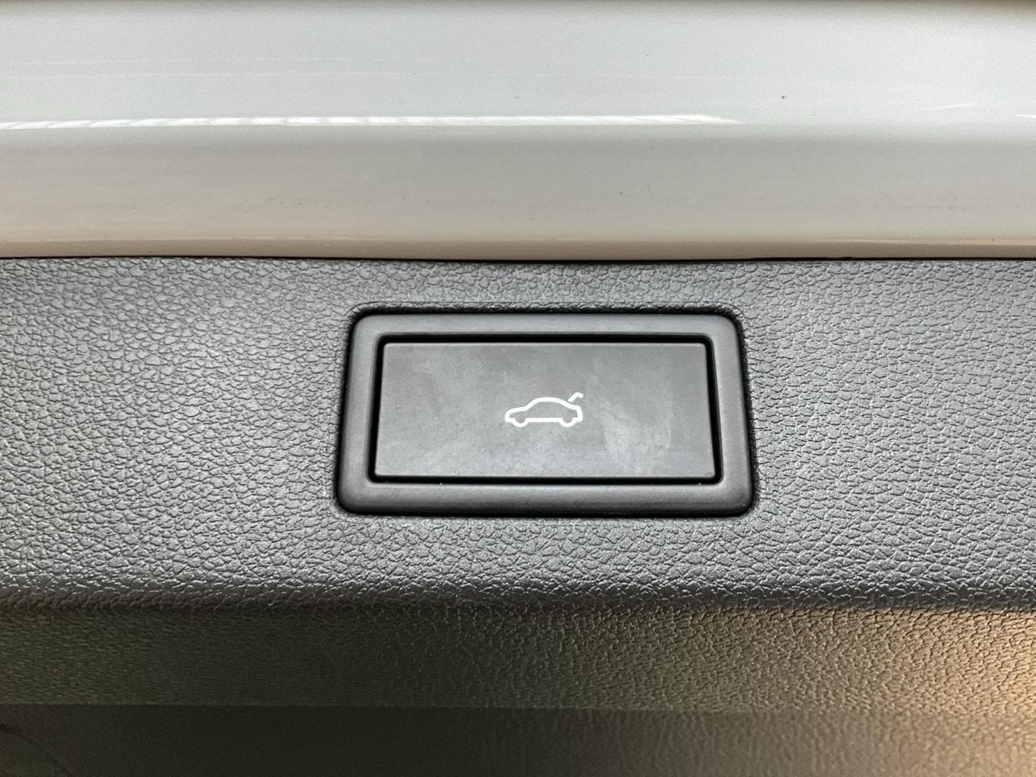 Skoda Kamiq Monte-Carlo+DSG+LED+NAVI+DAB+Pano (2025) - Photo 19