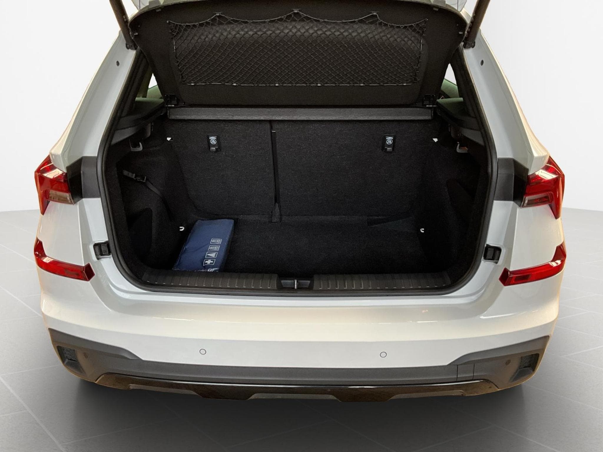 Skoda Kamiq Monte-Carlo+DSG+LED+NAVI+DAB+Pano (2025) - Photo 17