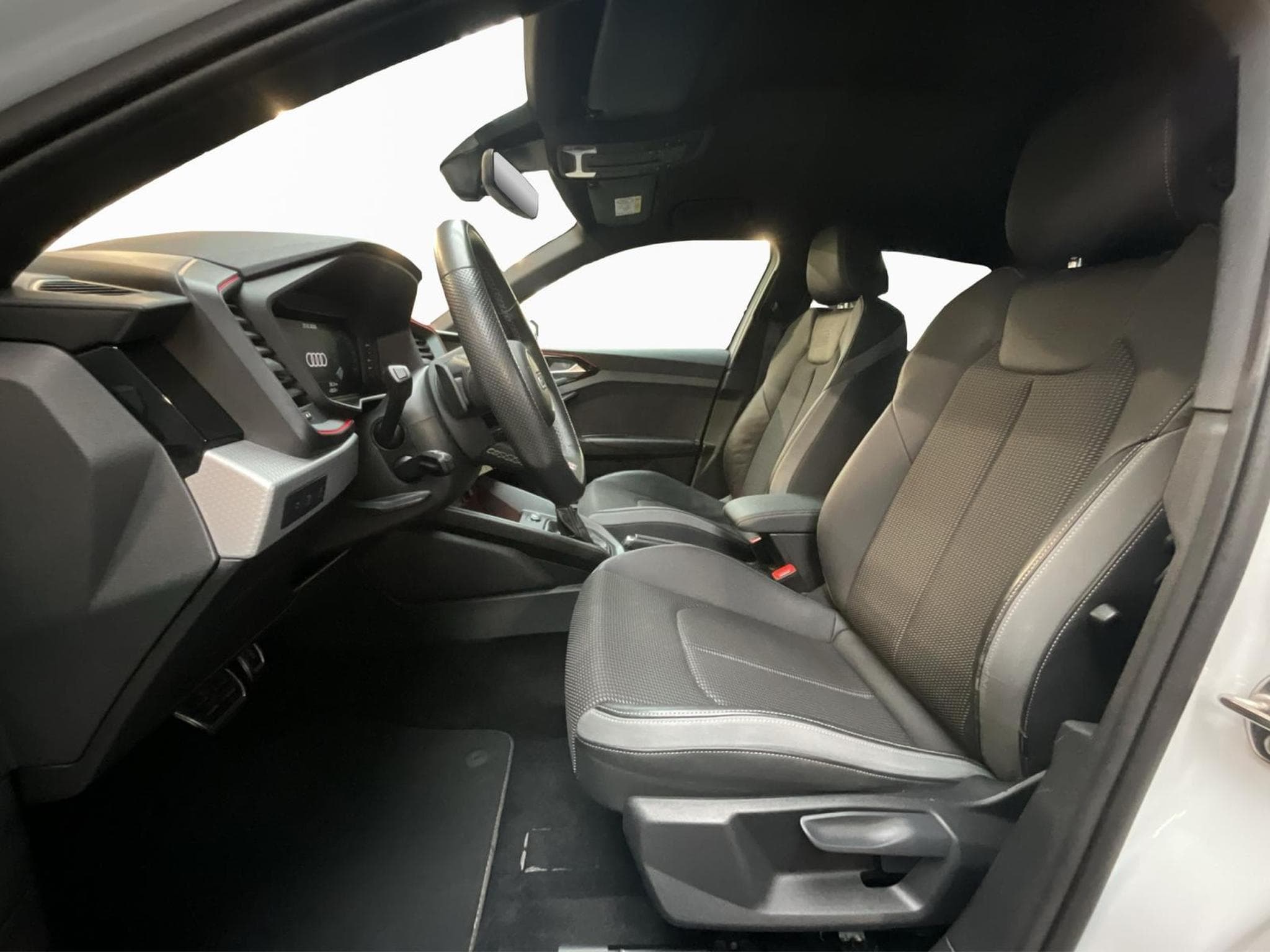 Audi A1 SB+S-line+S-Tronic+40TFSI+P.Confort+LM18+LED+NAVI (2021) - Foto 9