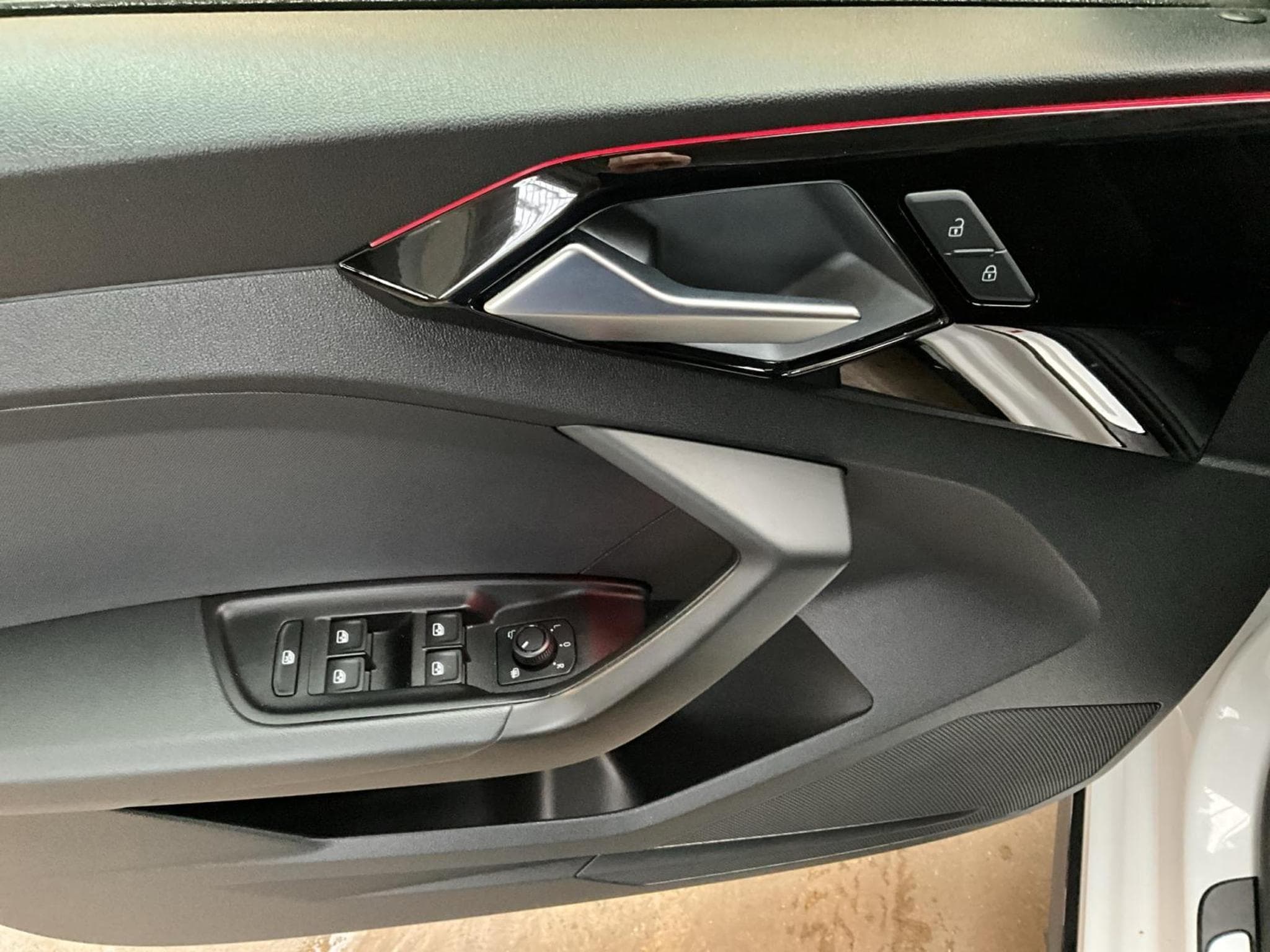 Audi A1 SB+S-line+S-Tronic+40TFSI+P.Confort+LM18+LED+NAVI (2021) - Foto 14
