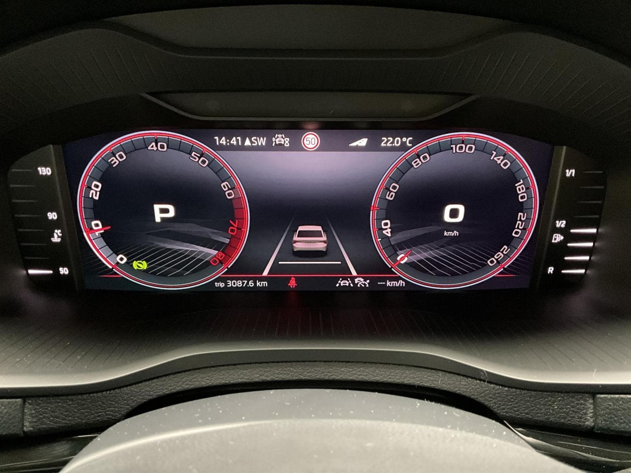 Skoda Karoq Sportline+DSG+LED+NAVI+AHK+P.Travel (2025) - Photo 11