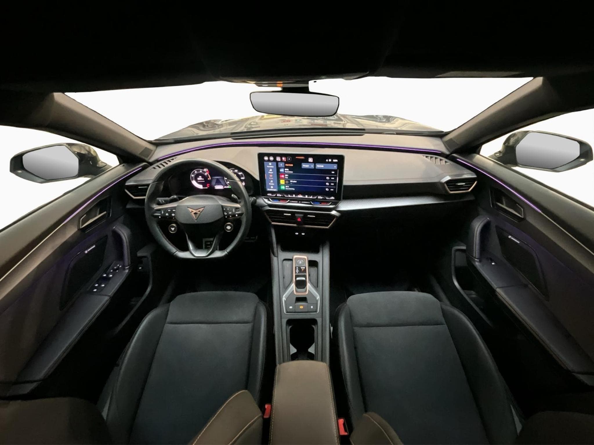 Cupra Formentor Dynamic-Design+DSG+Pure-Performance+ahk+Sennheiser (2025) - Photo 2