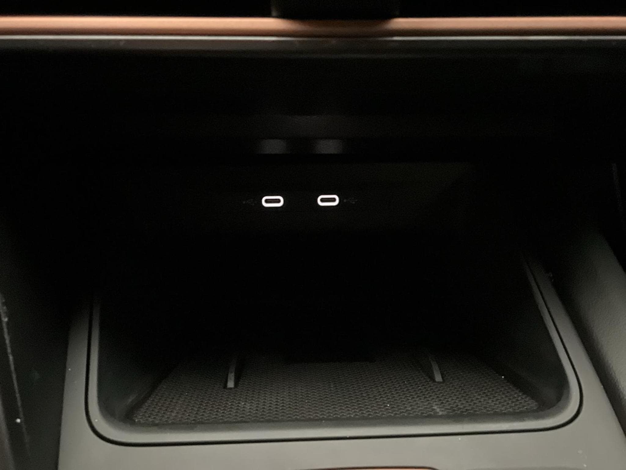 Cupra Formentor Dynamic-Design+DSG+Pure-Performance+ahk+Sennheiser (2025) - Photo 20
