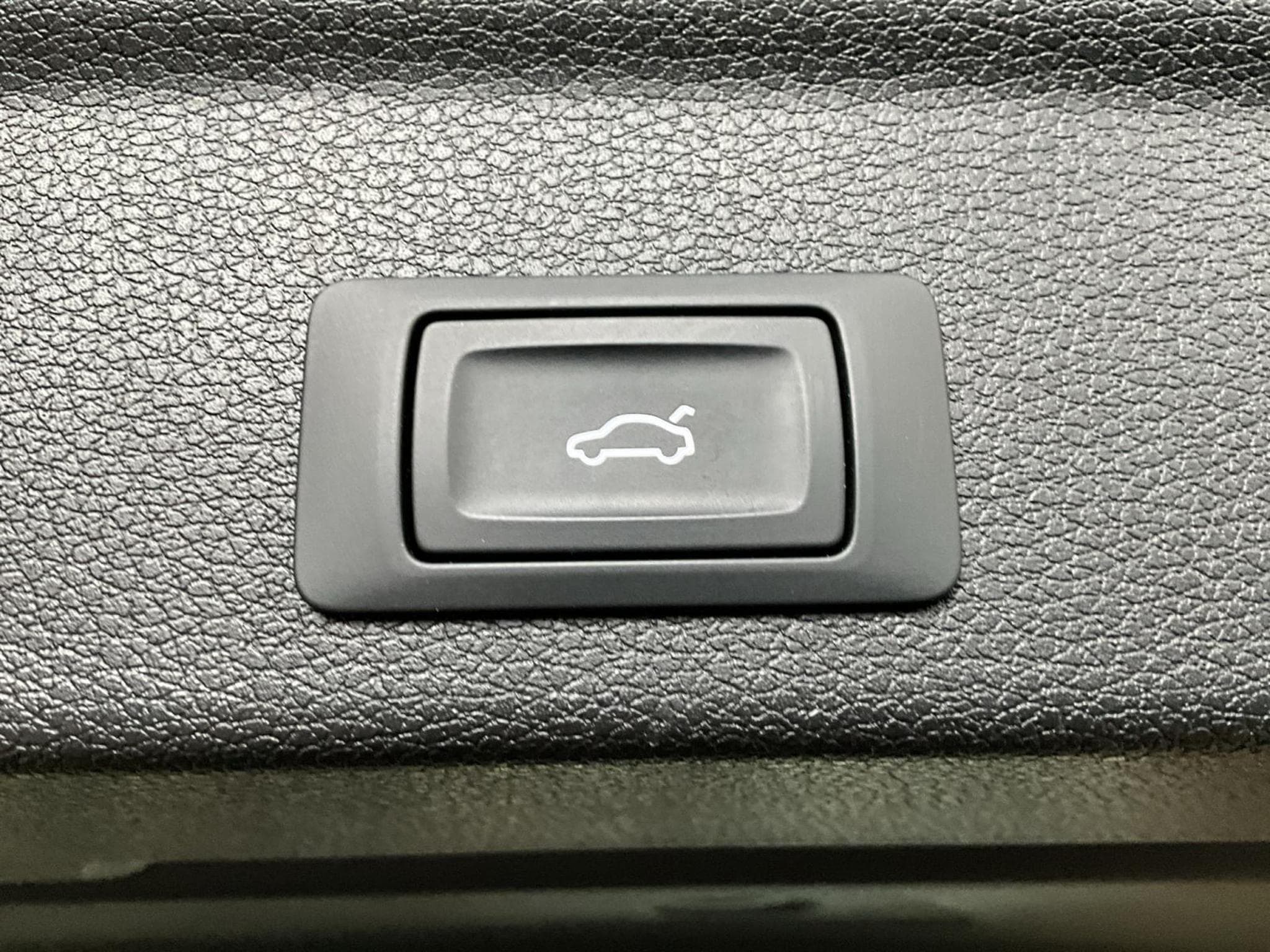 Audi Q3 SB+S-line+40TFSI+Quattro+S-Tronic+P.Business+LED+NAVI (2023) - Photo 18